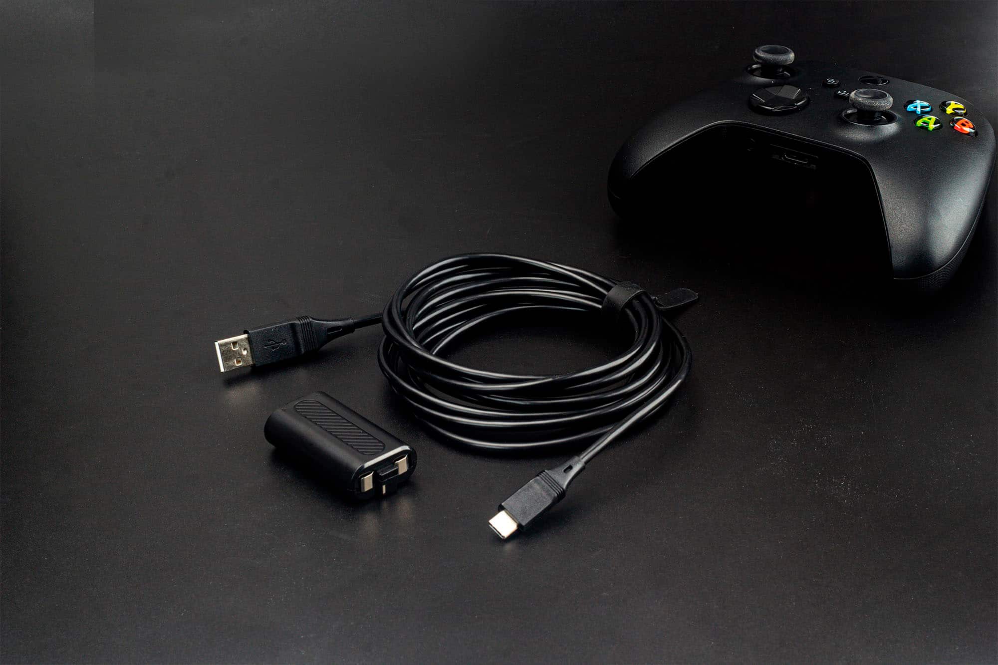 Alt View 1. NEXT - Play + Charge Kit for Xbox Series X | S - Black.