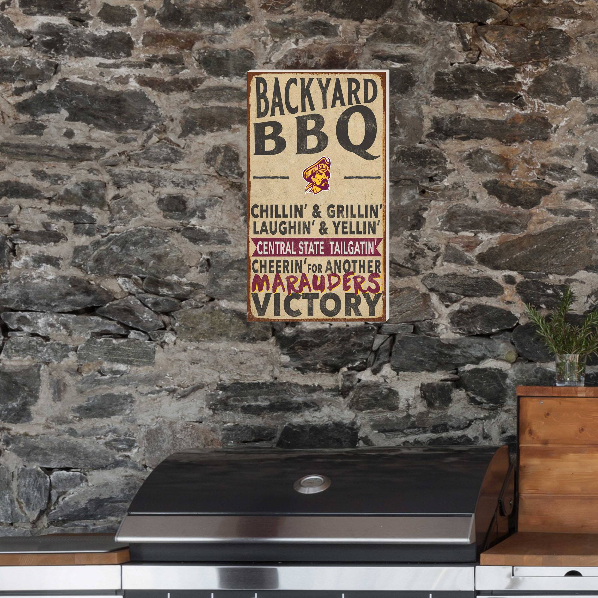 BACKYARD BBQ  
CHILLIN' & GRILLIN'  
LAUGHIN' & YELLIN'  
CENTRAL STATE TAILGATIN'  
CHEERIN' FOR ANOTHER  
MARAUDERS VICTORY