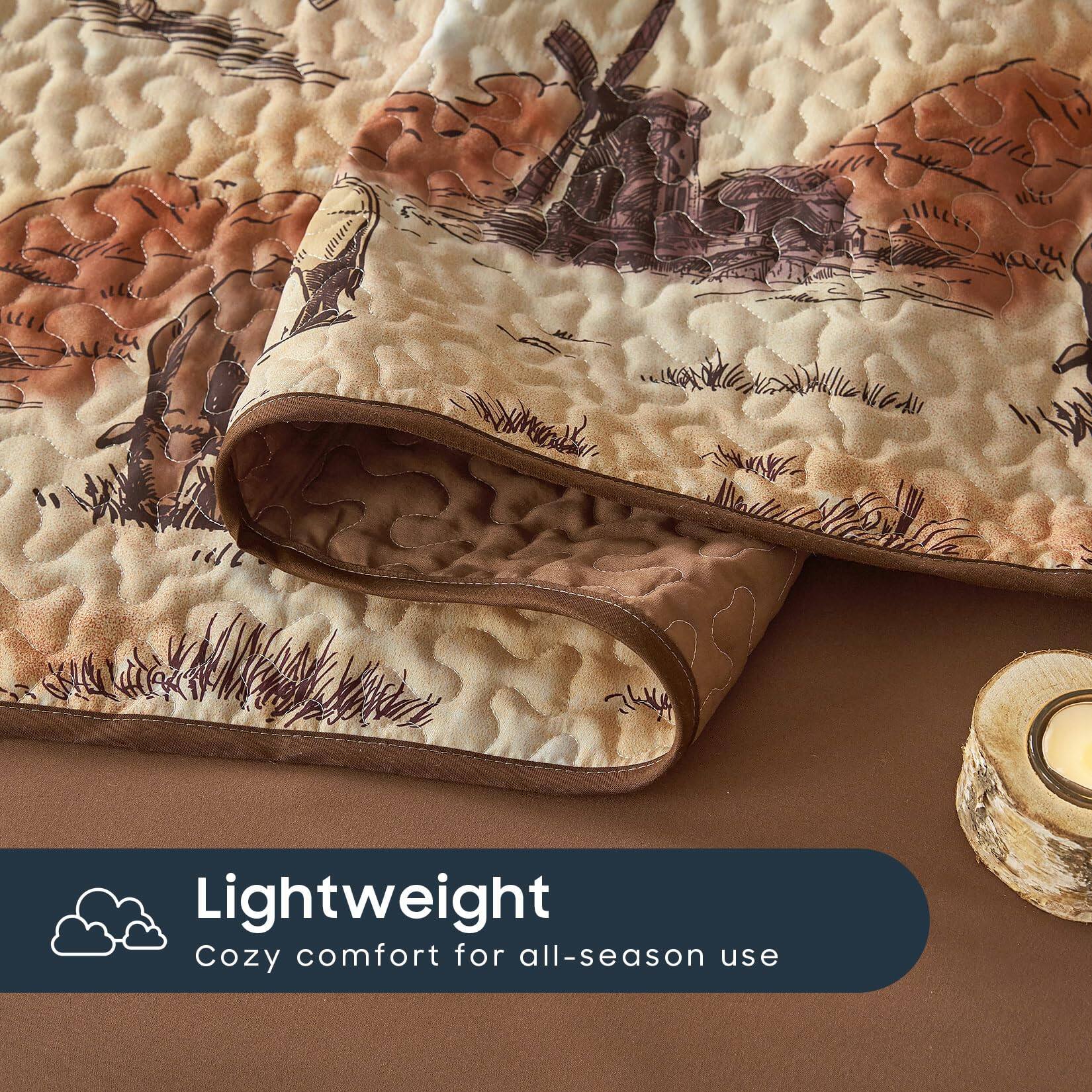 Lightweight  
Cozy comfort for all-season use