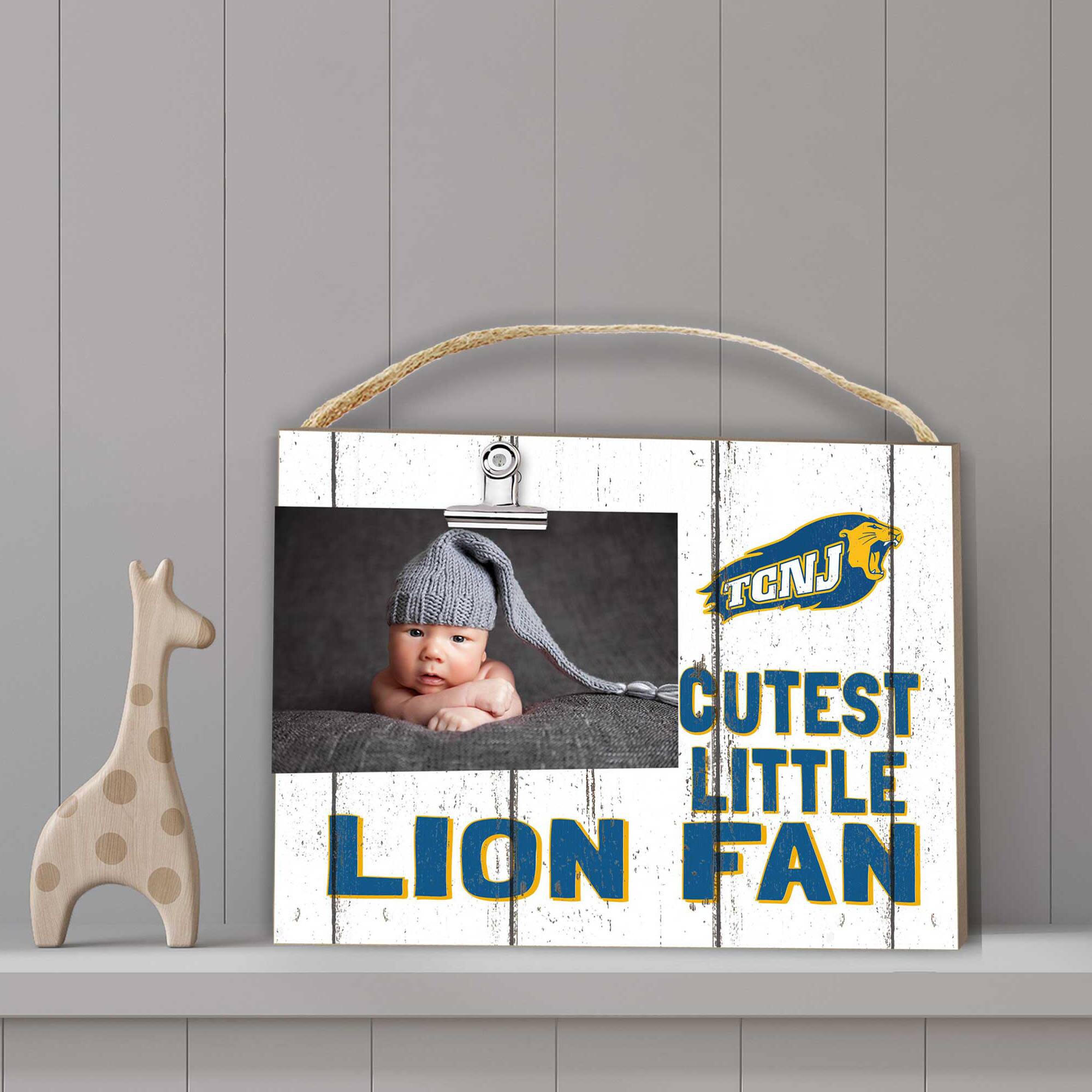 TCNJ CUTEST LITTLE LION FAN