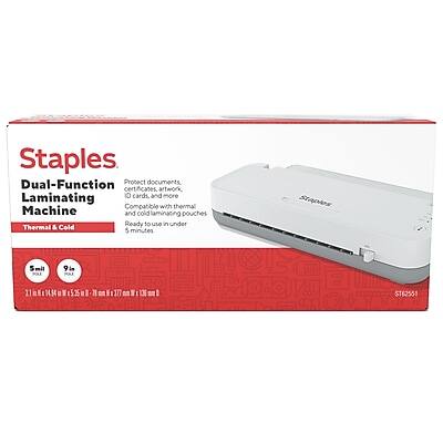 Staples Dual-Function Laminating Machine  
Protect documents, certificates, artwork, ID cards, and more  
Compatible with thermal and cold laminating pouches  
Thermal & Cold  
Ready to use in under 5 minutes  
5 Small 9in Pouches  
1/16in (1.6mm)  
3/16in (4.8mm)  
1/8in (3.2mm)  
1/4in (6.4mm)  
SKU: ST62551