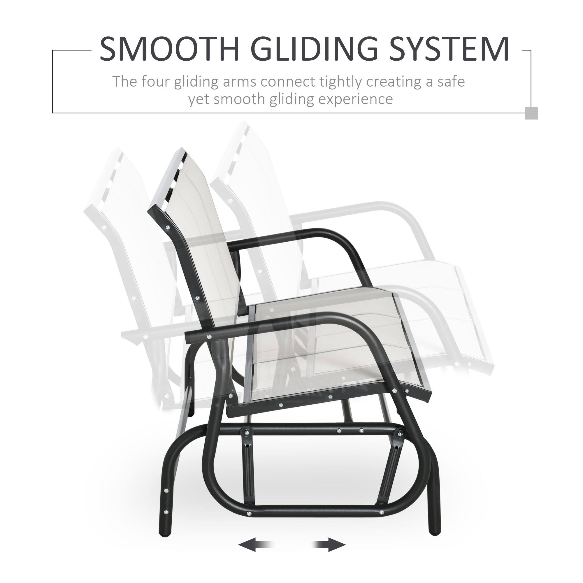 SMOOTH GLIDING SYSTEM
The four gliding arms connect tightly creating a safe yet smooth gliding experience
