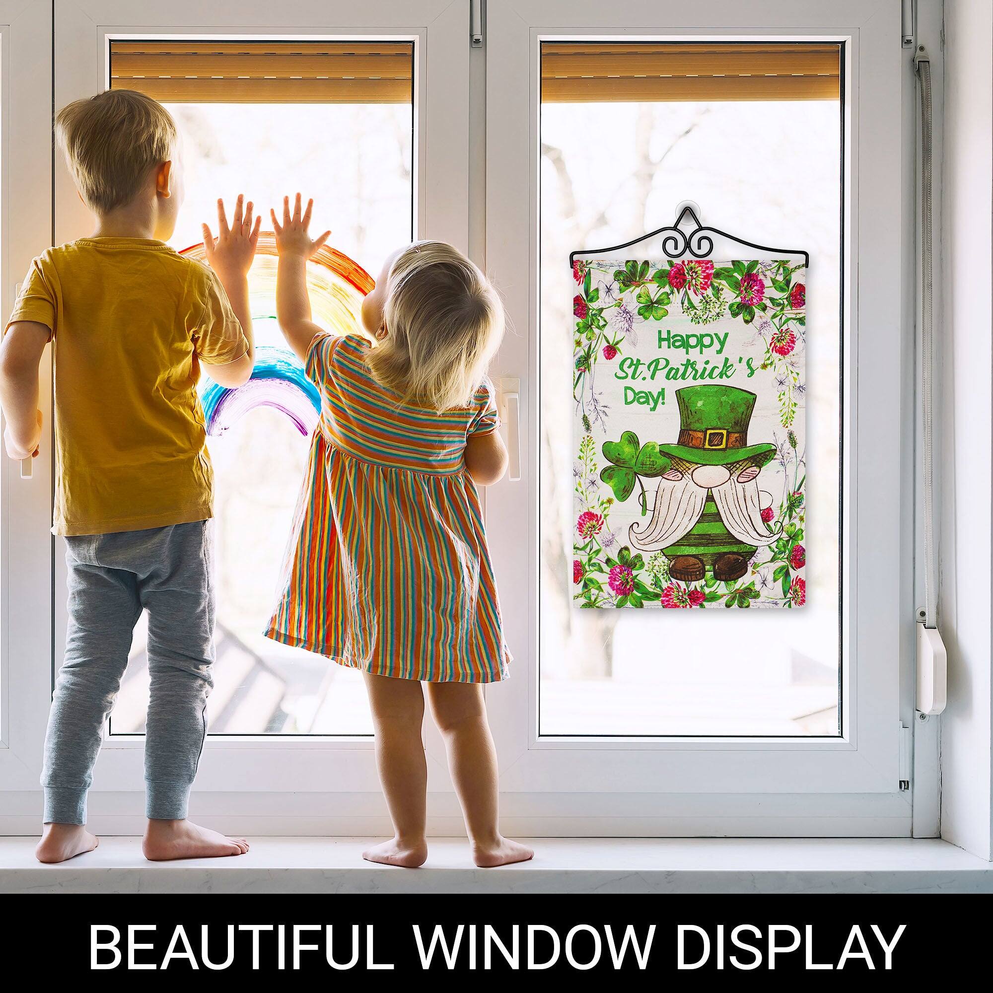 Happy St. Patrick's Day!  
BEAUTIFUL WINDOW DISPLAY