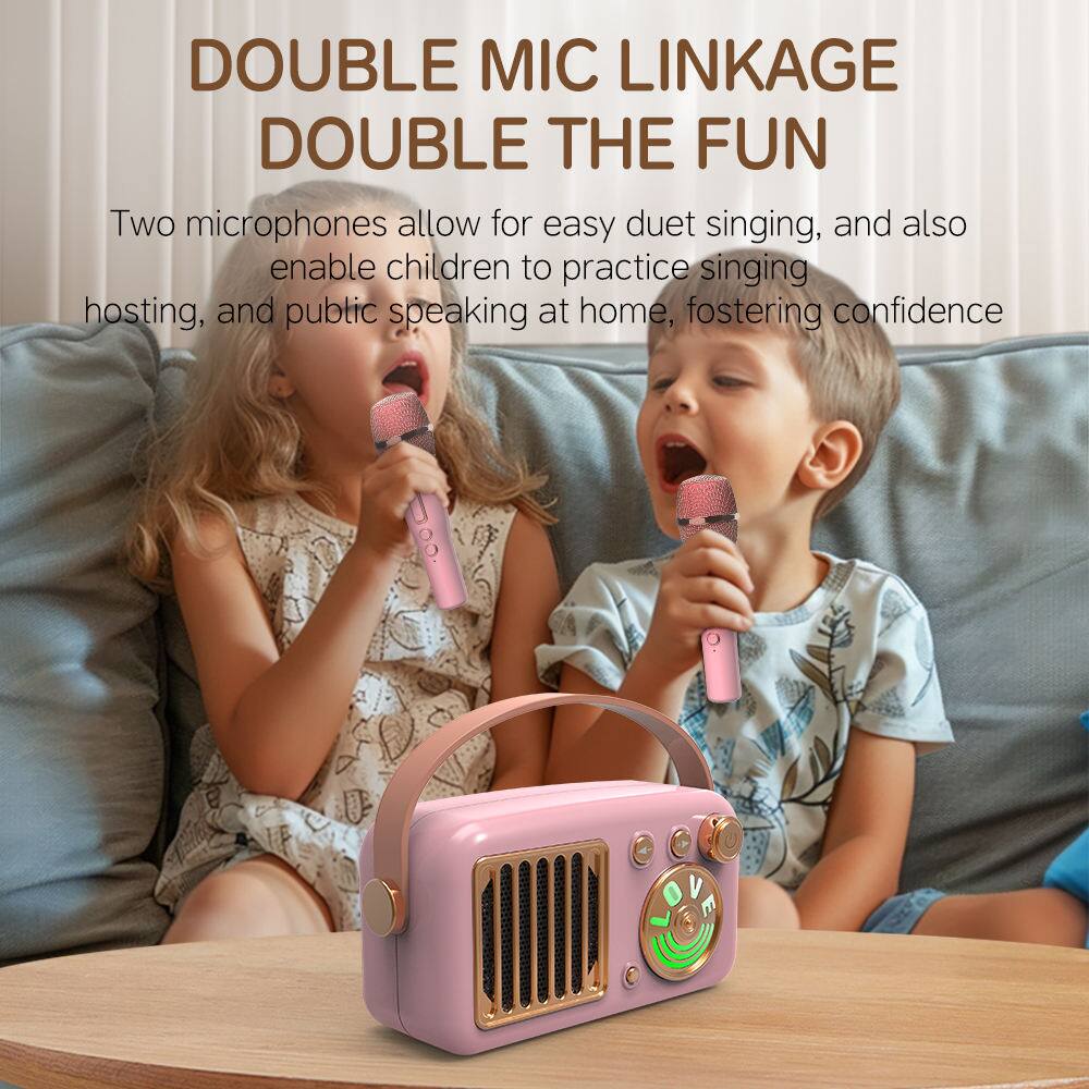 DOUBLE MIC LINKAGE  
DOUBLE THE FUN  

Two microphones allow for easy duet singing, and also enable children to practice singing hosting, and public speaking at home, fostering confidence