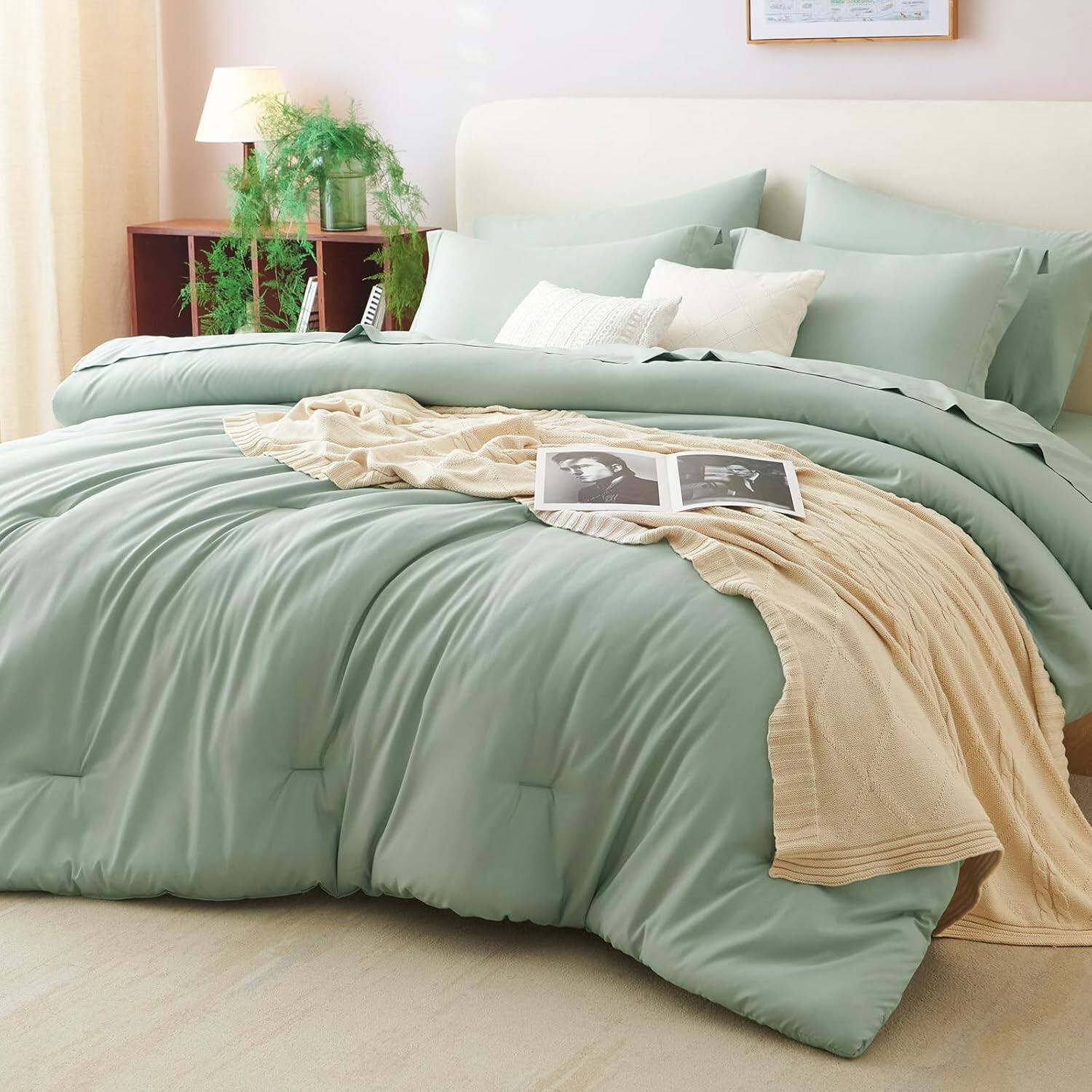 Front. Dazzed Corner - Twin XL All Season Boho Style Sage Green Comforter Set 5 Pieces - Bed in a Bag  Includes Comforter, Sheets & Pillowcases - Sage Green.