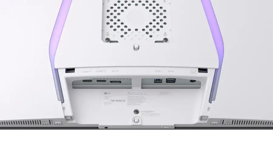 The text on the image reads: "HDMI 1 HDMI 2 DP-IN SS SS4 DC-IN LG LOR ... - ACA V C none FONEA SERA - SOUN - - - FM - - HOMP For DTS patents, see <http://patents.dts.com>".