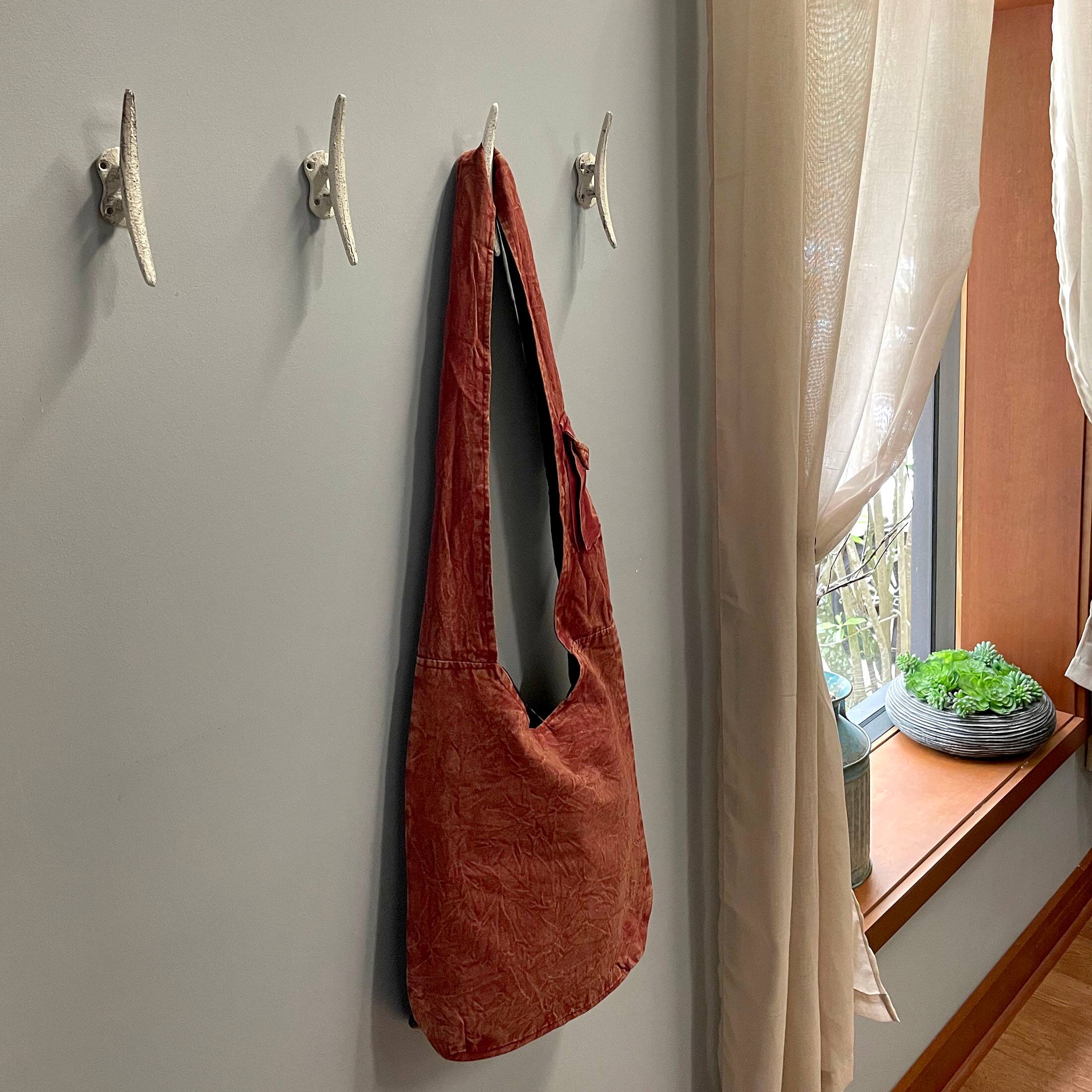 Alt View 1. Zeckos - Set of 4 Weathered White Cast Iron Nautical Cleat Wall Hooks/Drawer Pulls - White.