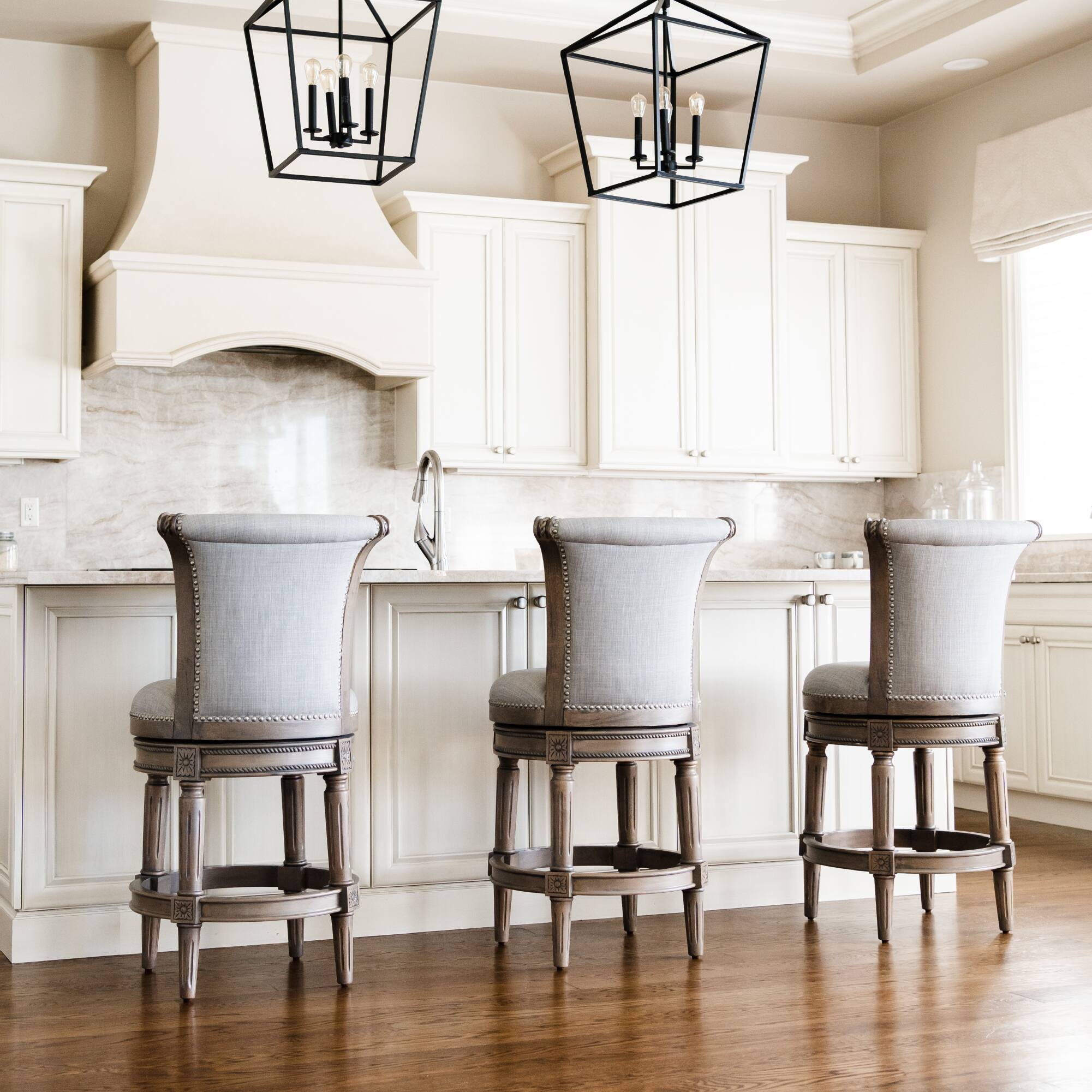 Back. Maven Lane - 31" Pullman Bar Stool In Reclaimed Oak Finish With Fabric Upholstery - Reclaimed Oak.