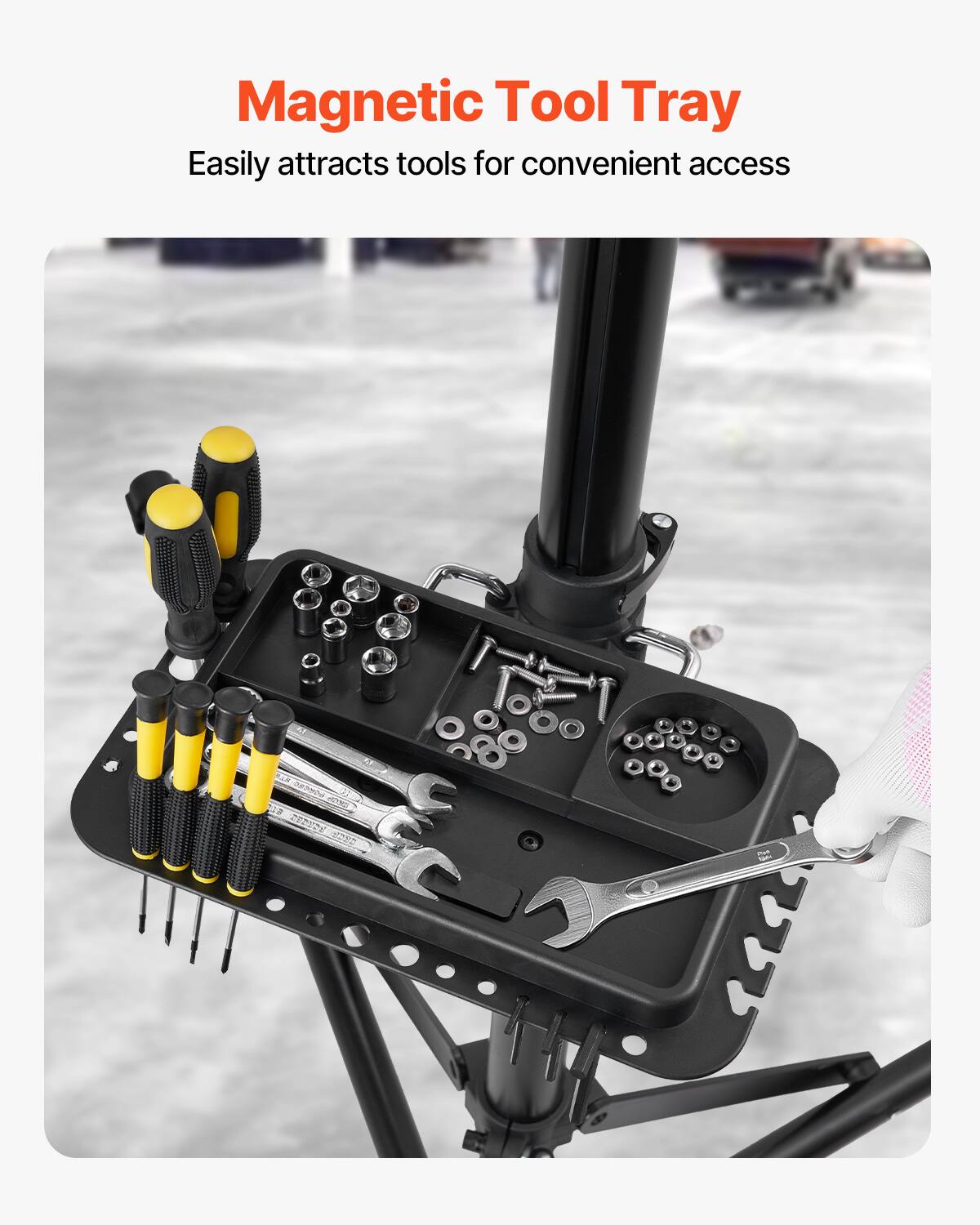 Magnetic Tool Tray  
Easily attracts tools for convenient access