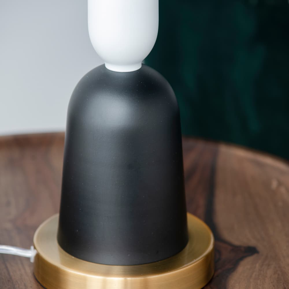 Alt View 8. Luckbyte - 11x11x30.2 Inch Metal Table Lamp.