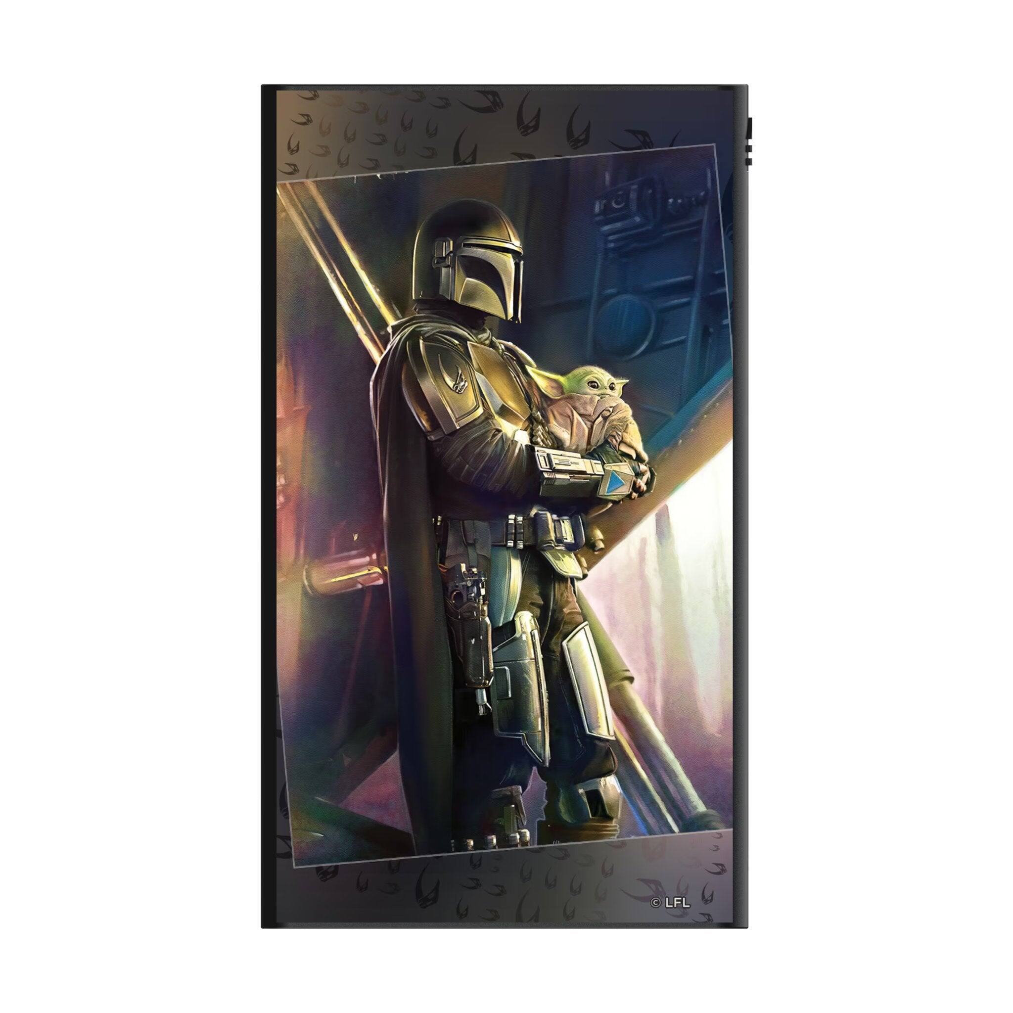 Angle. Keyscaper - Star Wars: The Mandalorian Portrait 5000mAh Flat Powerbank - Din Djarin.