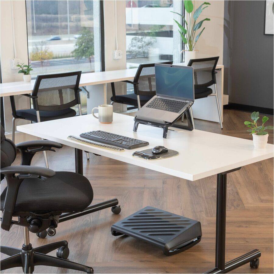 Alt View 1. Fellowes - Fellowes Photo Gel Mouse Pad Wrist Rest with Microban&reg; - Black Chevron - Chevron - 9.25" Height x 7.88" Width x - Black,White.