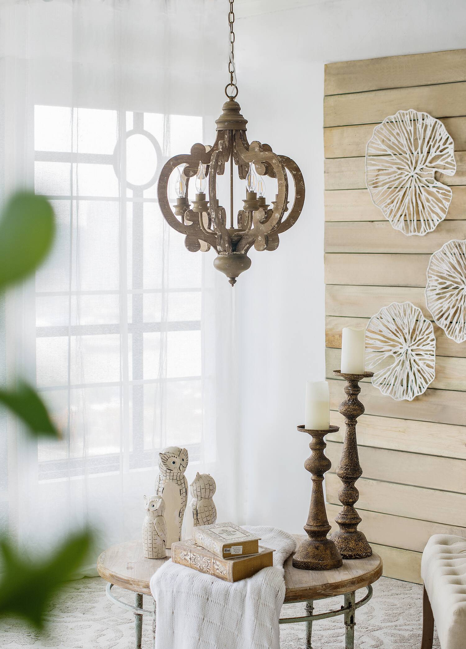 Left. APRILSOUL - Farmhouse Chandelier 6-Light Wood Chandelier Pendant Light Fixture with Adjustable Chain Bulb Not Included.