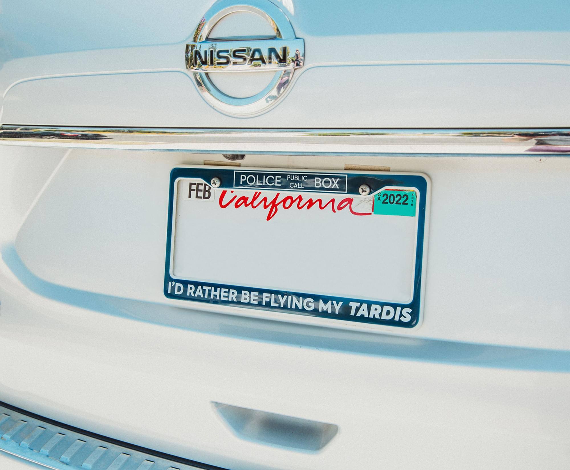 NISSAN  
POLICE PUBLIC CALL BOX  
California  
I'D RATHER BE FLYING MY TARDIS