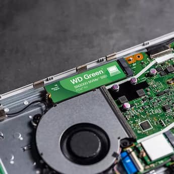 Western Digital 1TB WD Green SN3000 NVMe Internal SSD Gen4 PCIe, M Western Digital 1TB WD Green SN3000 NVMe Internal SSD Gen4 PCIe, M