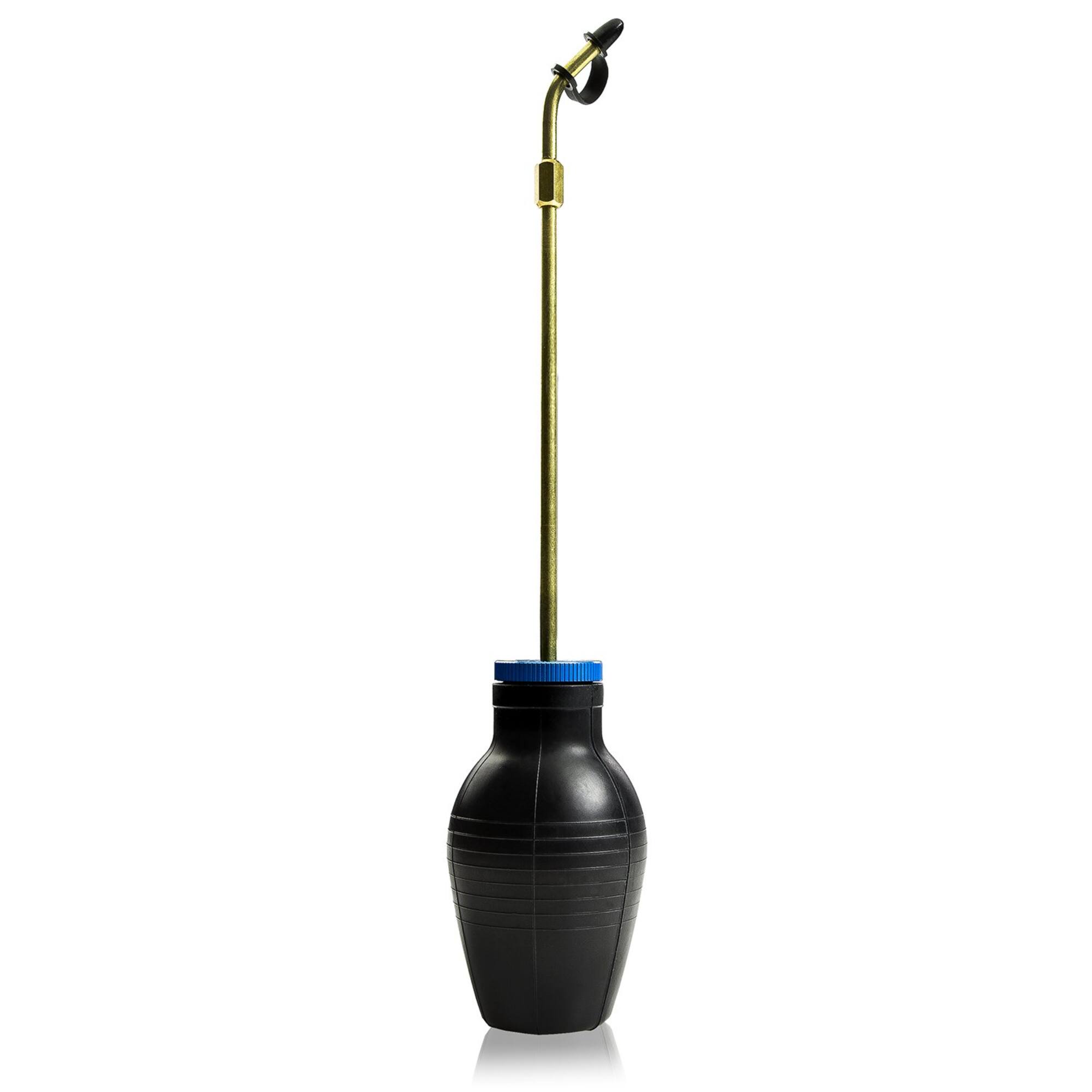 Alt View 2. Ivation - Bulb Duster, Handheld Powder Sprayer, 7" Extendable Diatomaceous Earth Applicator – Small - Black.