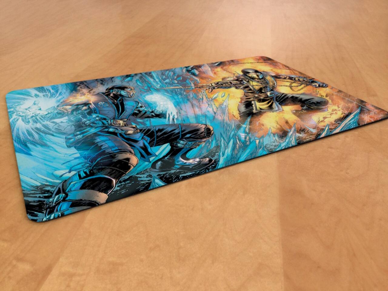 Angle. Trend Setters - MK X (SUBZERO VS SCORPION) Desk Mat PLM1610029 - Multicolor.