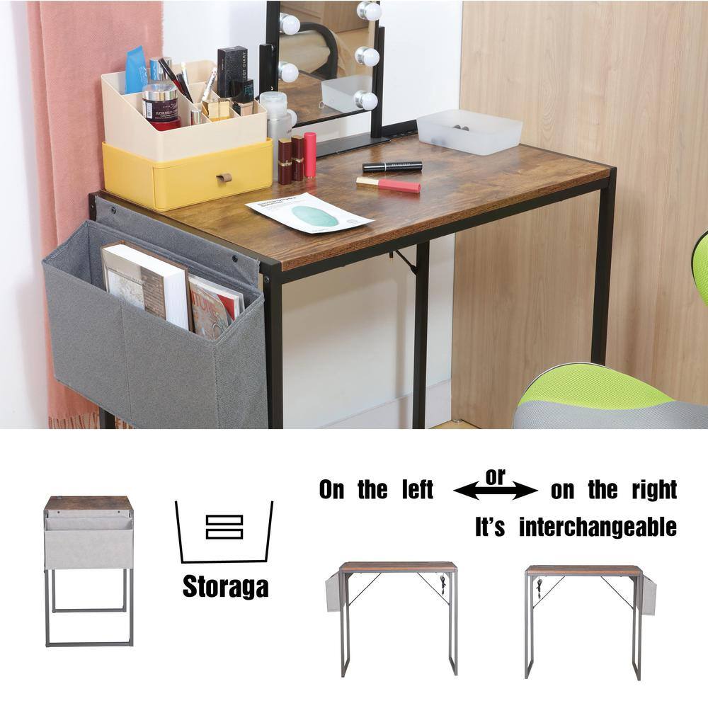 On the left or on the right, it's interchangeable.  
Storaga