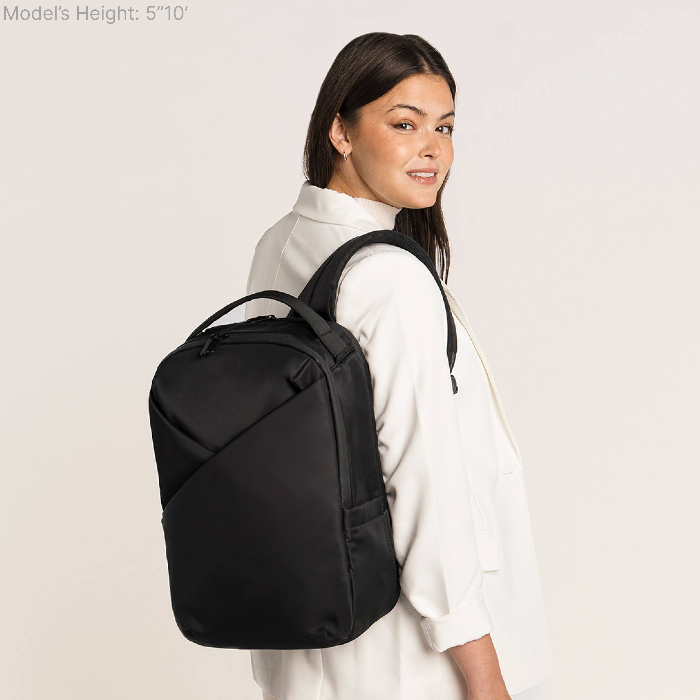 Model's Height: 5'10"