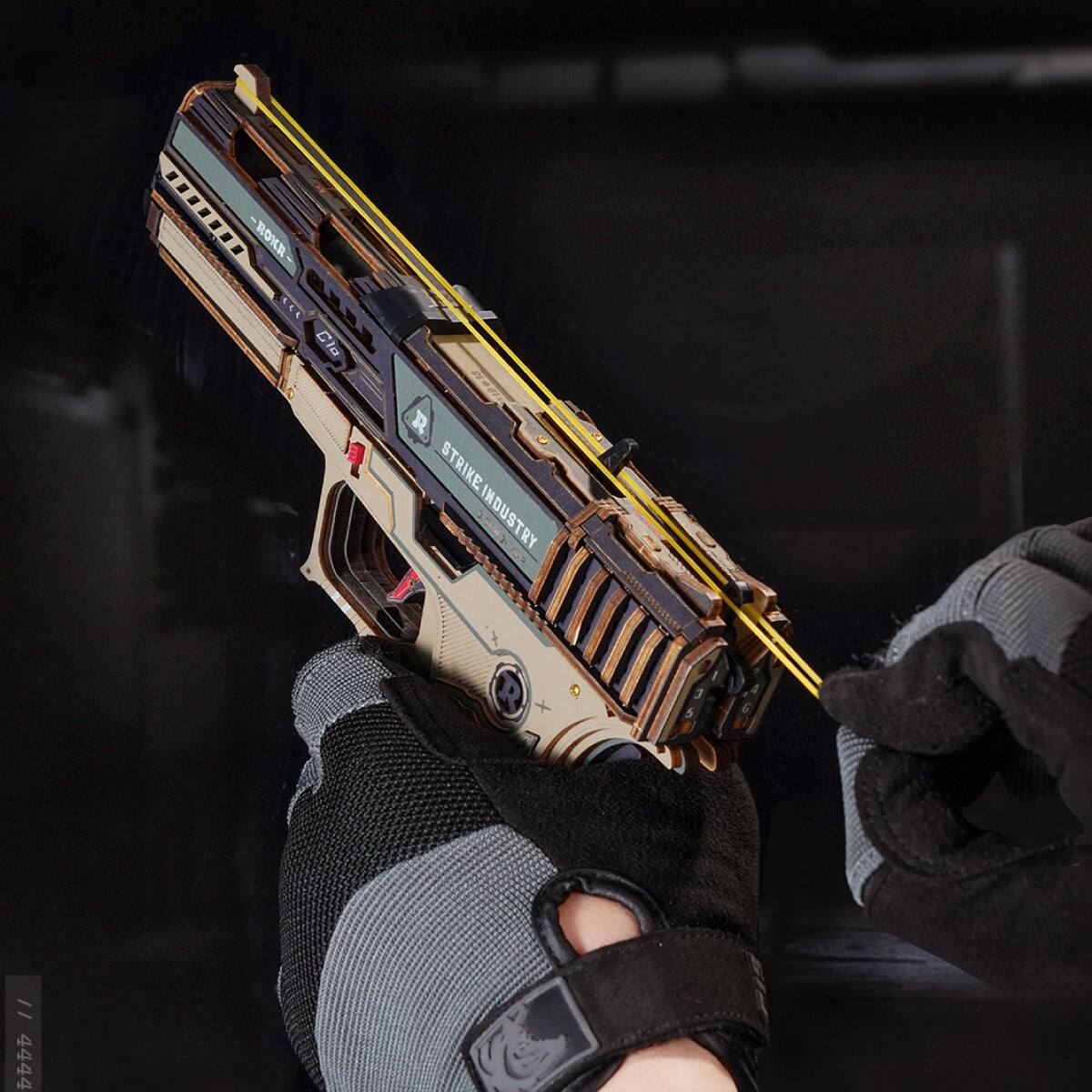 -ROKA- ... Clo STRIKE INDUSTRY
// 4444
