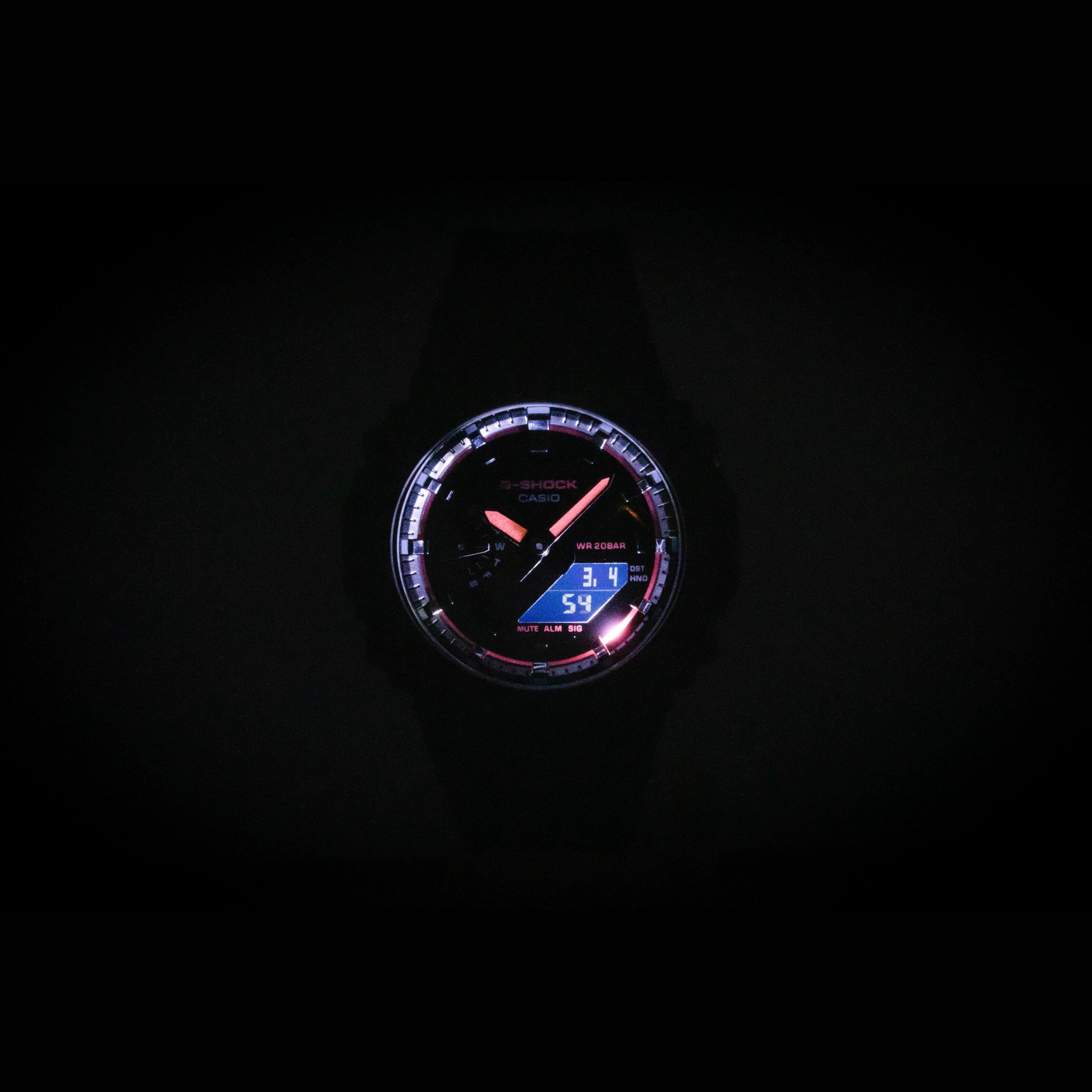 - SHOCK CASIO
- WIS PUBU 21 3.4 - 54
- PUTE ALM Sm Y