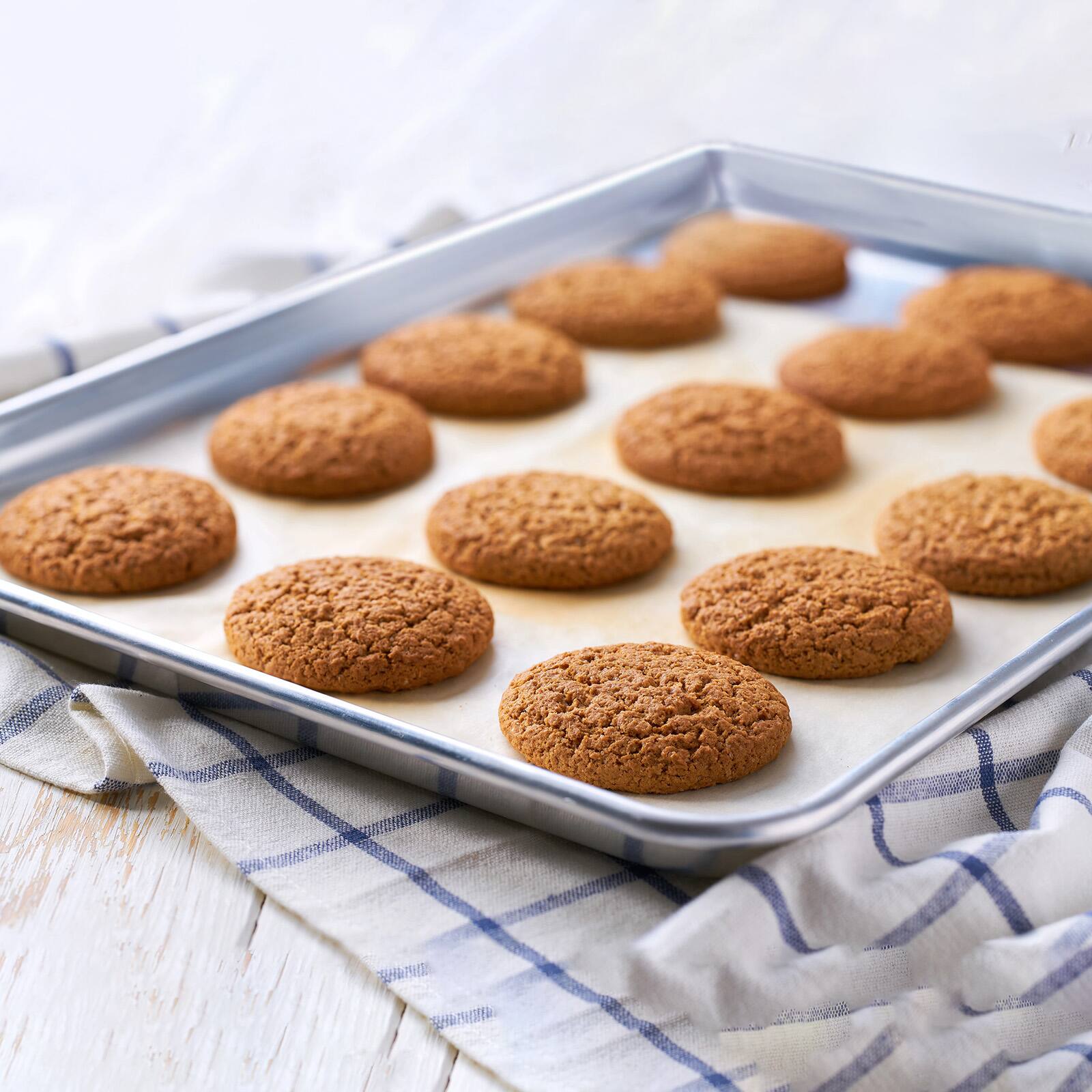 Alt View 2. Norpro - Jelly Roll Pan, 18 x 13 Inch Commercial Grade Aluminum Baking Sheet - Silver.