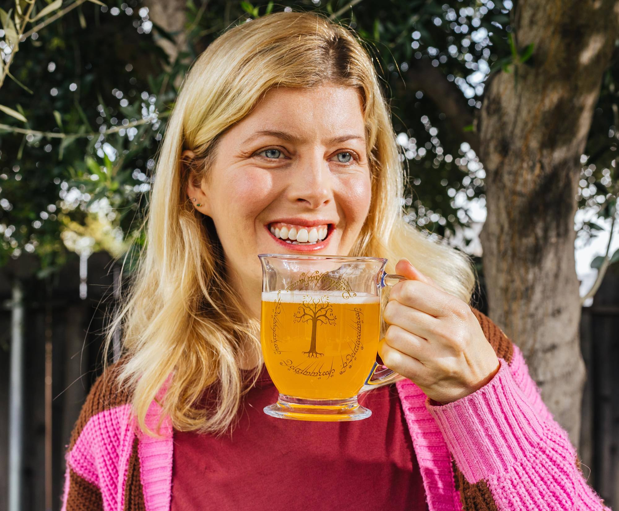 The text on the glass reads:

"Happy Hour
Enjoy your beer
with friends"