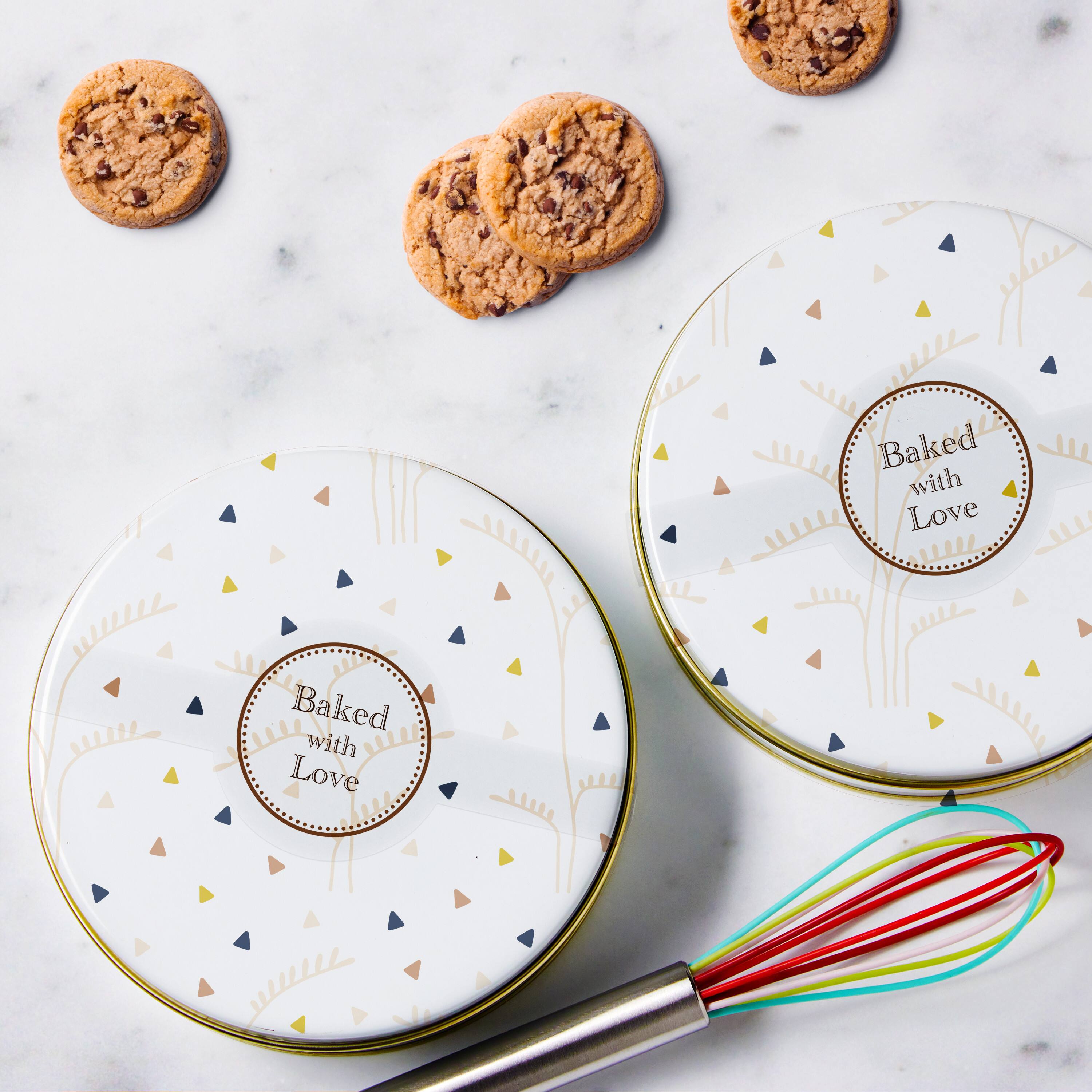 Baked with Love  
Baked with Love