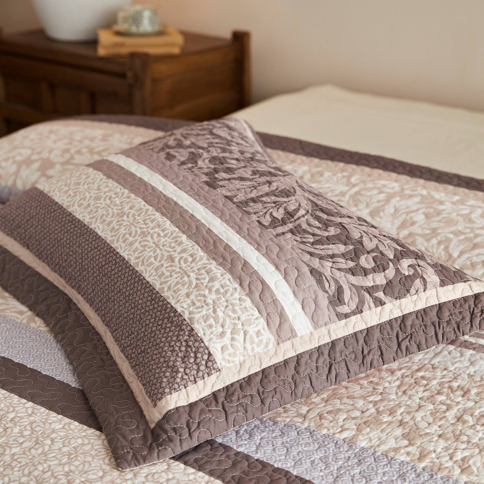Alt View 2. MarCielo - Marcielo 3 Piece Traditional Floral Cotton Quilt Bedspread Set - Neutral Color.
