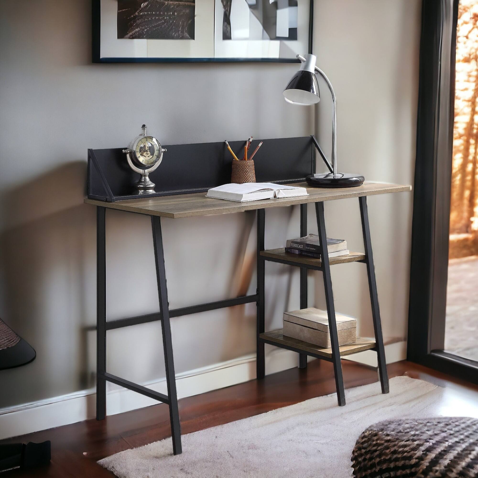 GOODSILO - Rustic Writing Desk with Black Metal Legs and Integrated Storage Shelf for Modern Home Office - Oak