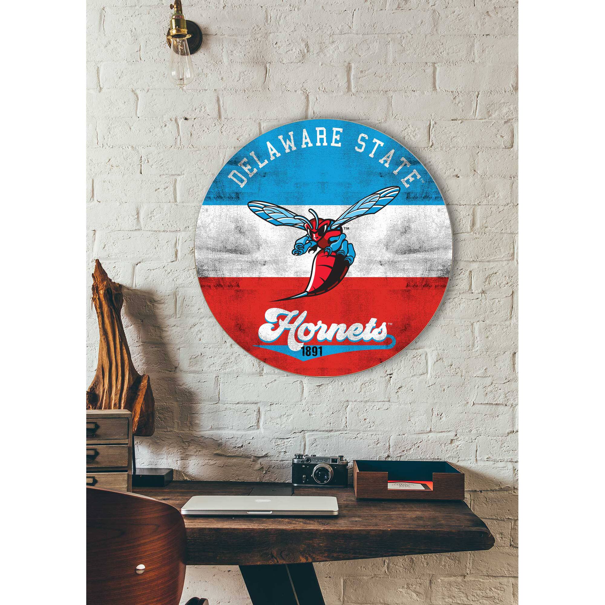 DELAWARE STATE  
Hornets  
1891