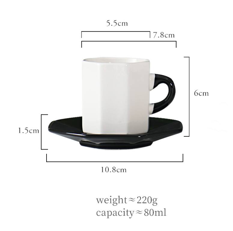 5.5cm  
7.8cm  
6cm  
1.5cm  
10.8cm  

weight ≈ 220g  
capacity ≈ 80ml