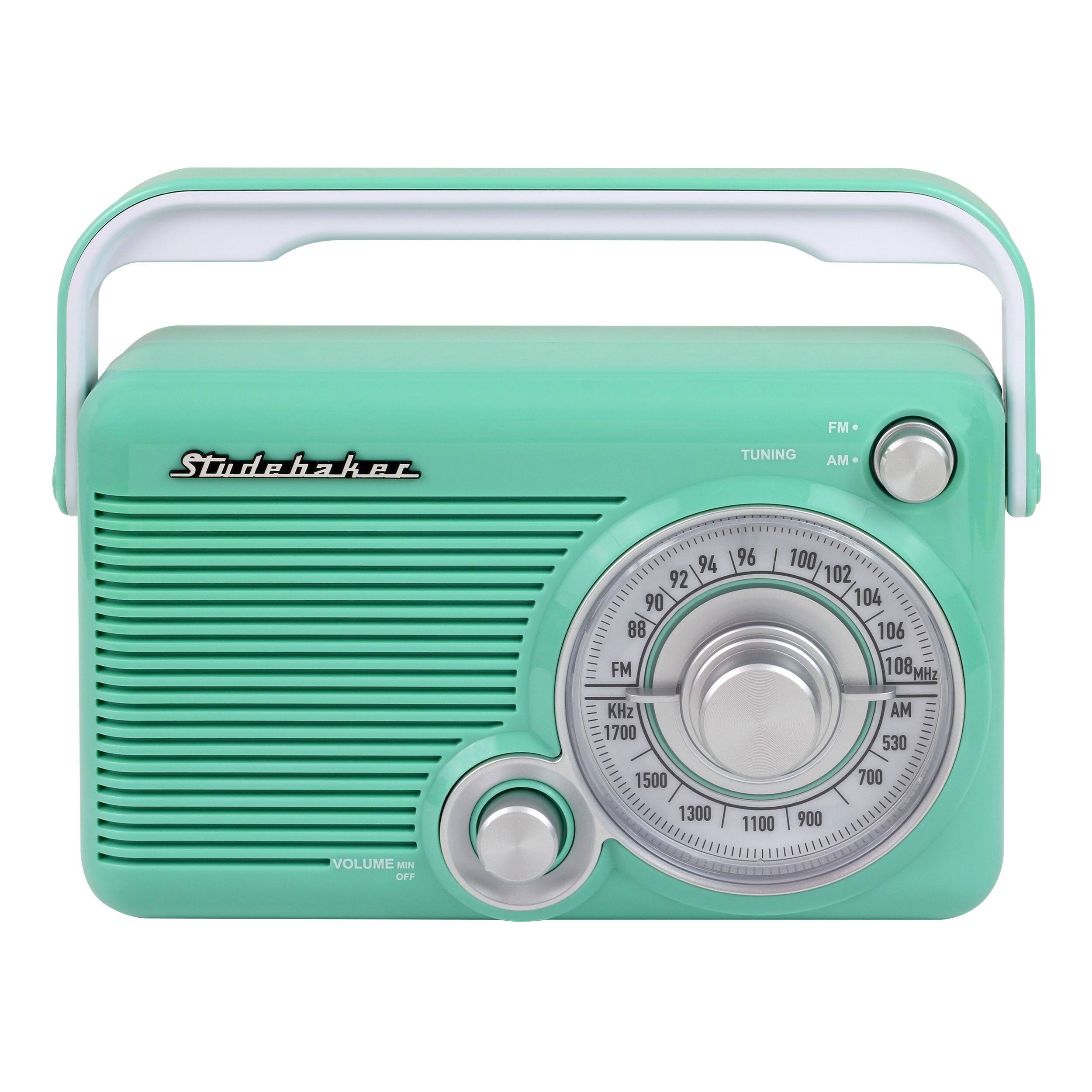 Studebaker TUNING FM AM 94 92 90 88 FM 96 100 102 104 106 108 MHz KHz 1700 AM 530 1500 700 1300 1100 900 VOLUME MIN OFF