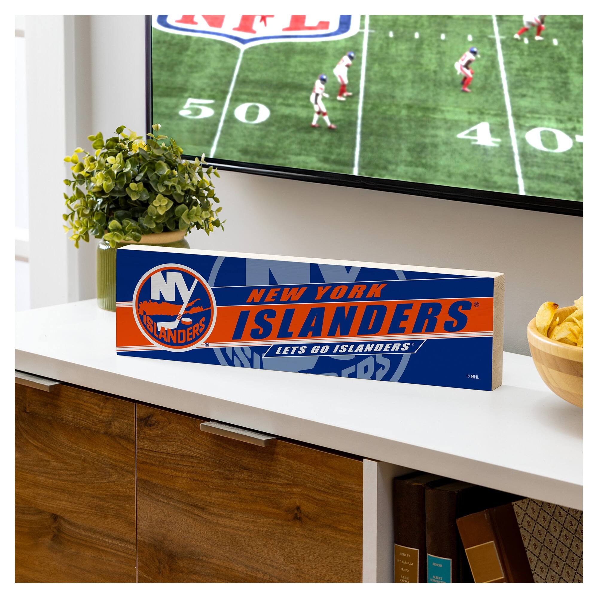 NY  
NEW YORK  
ISLANDERS  
LET'S GO ISLANDERS