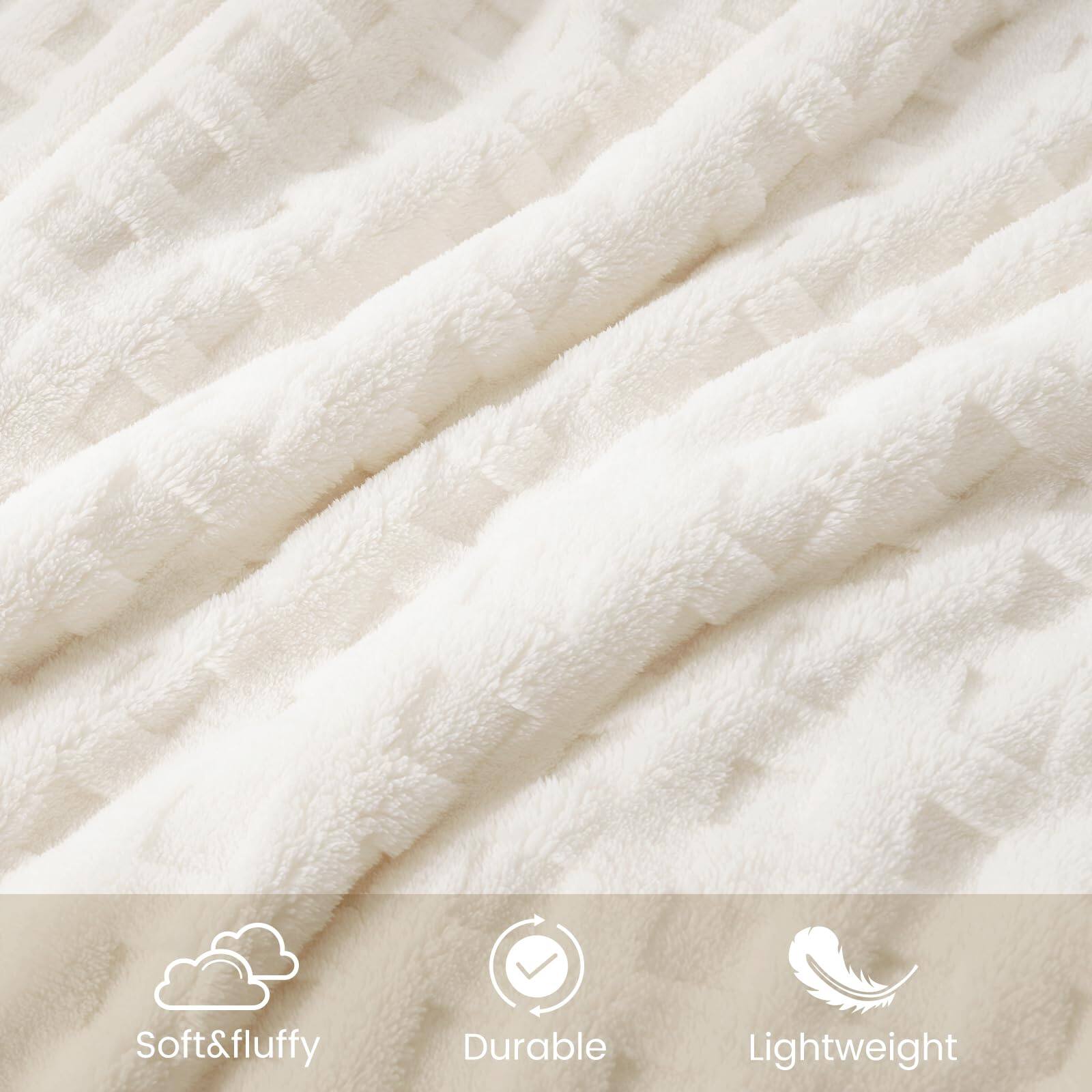 Soft & fluffy  
Durable  
Lightweight