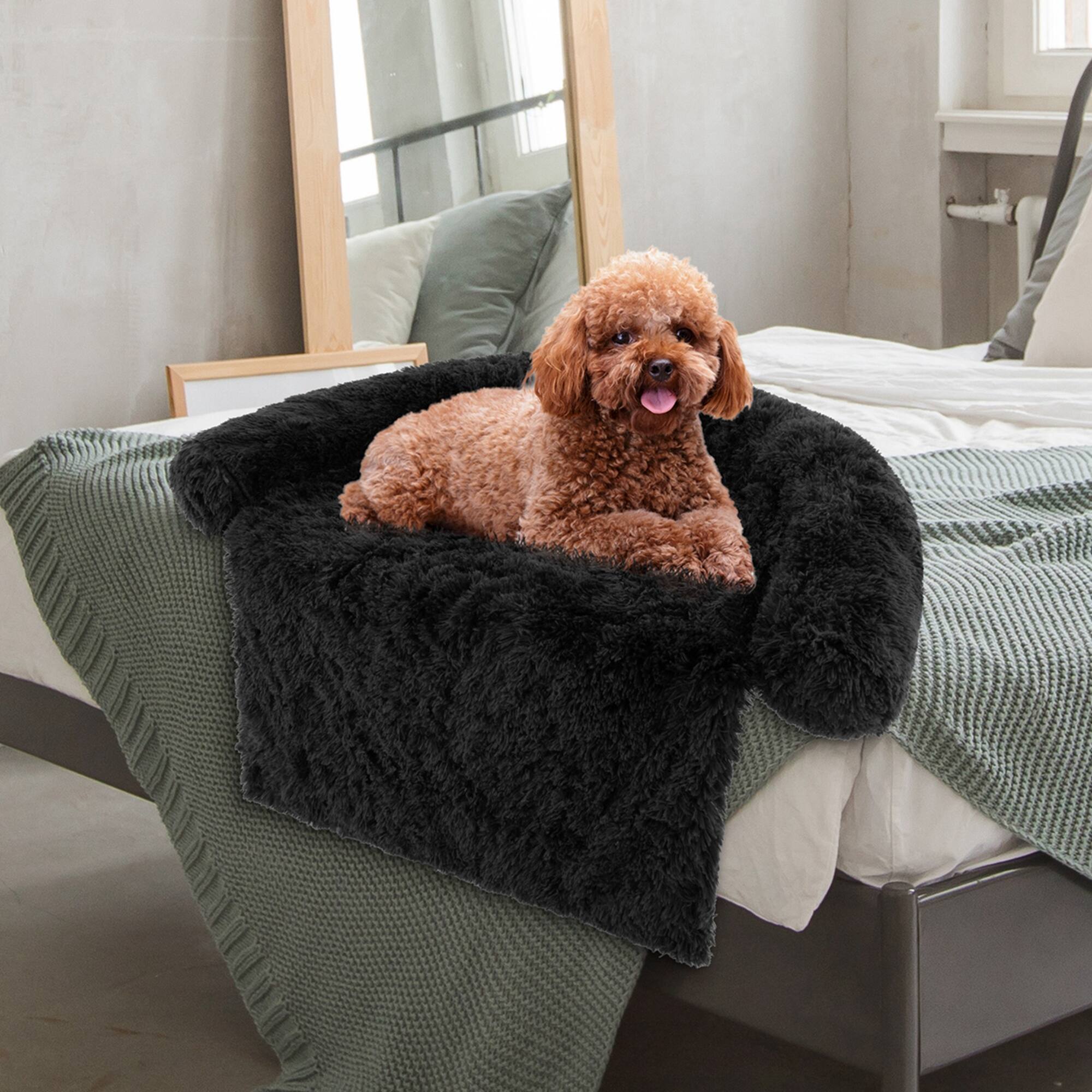 Alt View 3. Costway - Costway Plush Calming Dog Couch Bed with Anti-Slip Bottom Plush Mat for Small Dogs & Cats - Black.