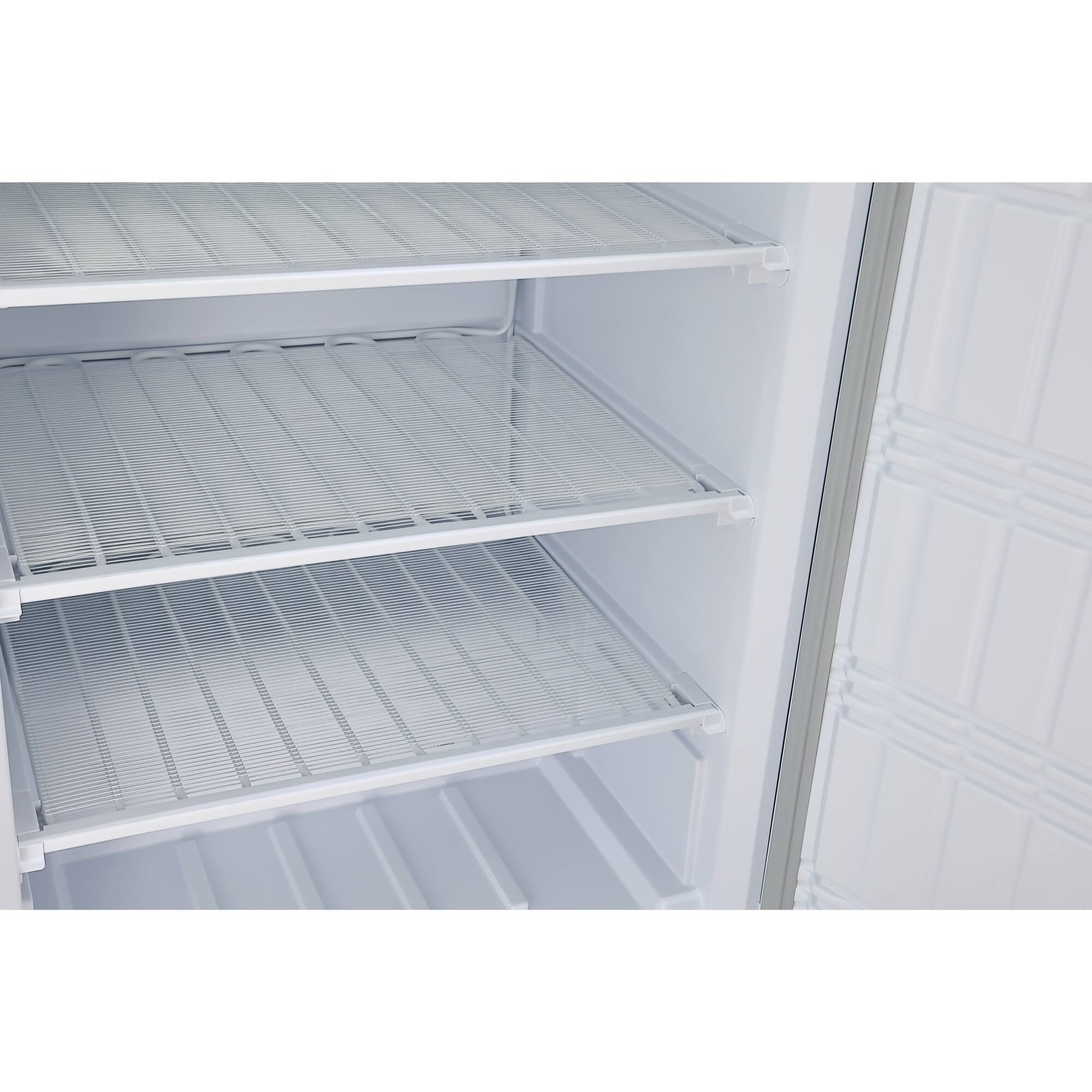 Alt View 6. Koolmore - 21 Cu. ft. Commercial Reach-in Freezer in White Manual Defrost (KM-FMD20WH) - White.