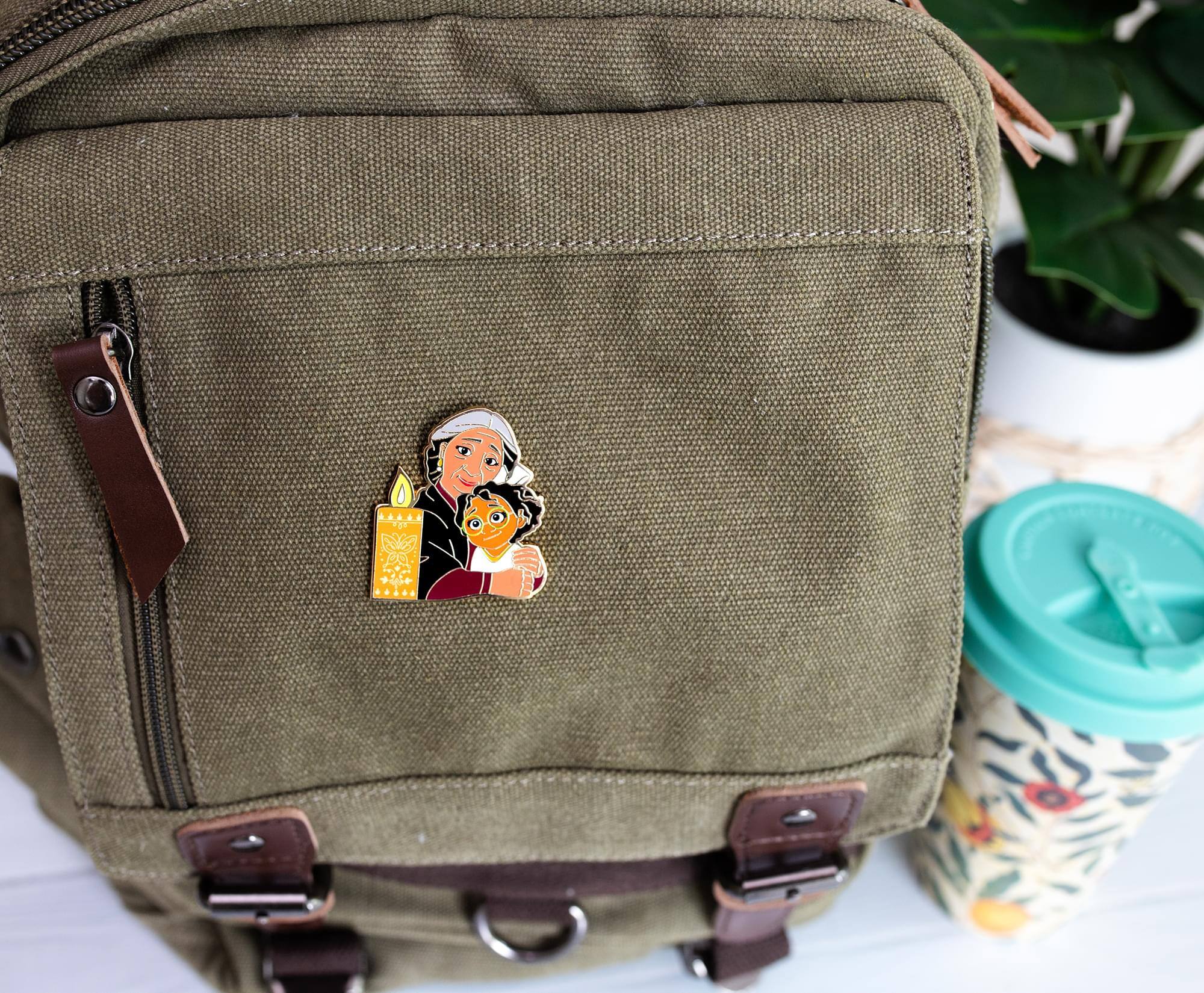 Alt View 4. Disney - Disney Encanto Abuela & Mirabel Limited Edition Enamel Pin | SDCC 2022 Exclusive - Blue.