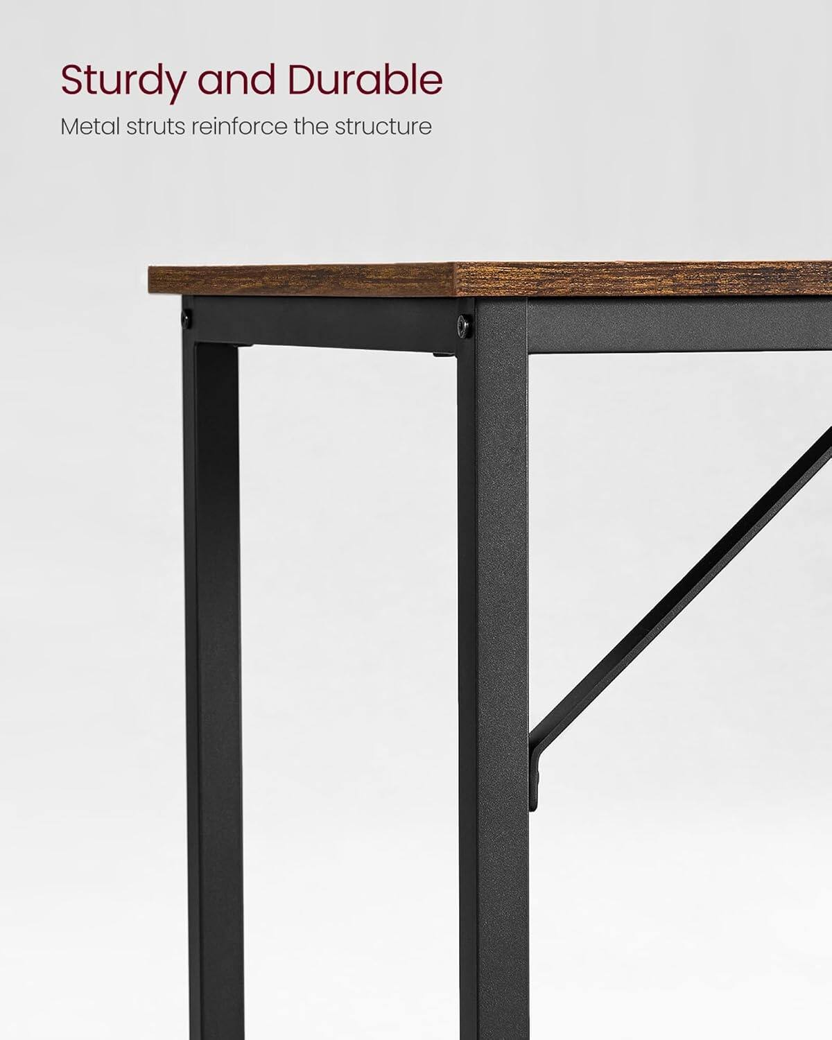 Sturdy and Durable

Metal struts reinforce the structure