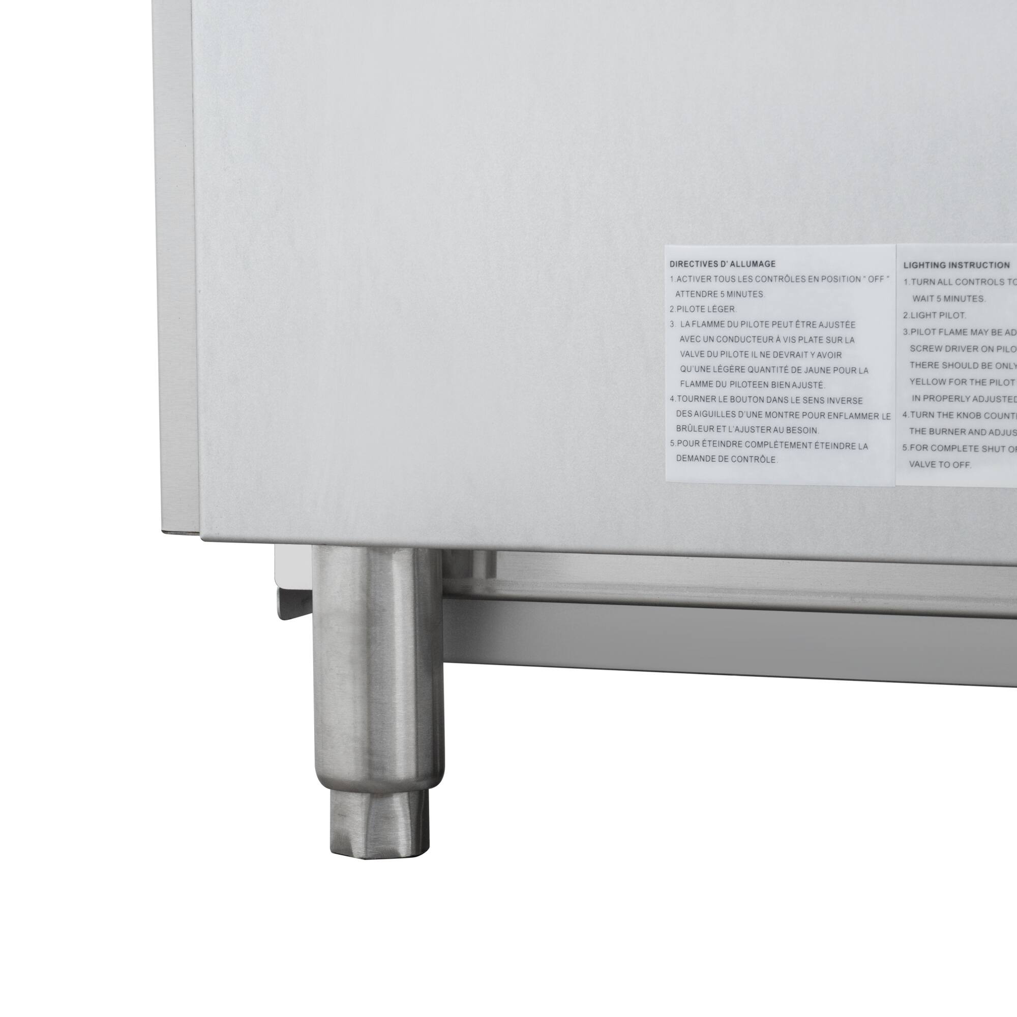 **DIRECTIVES D'ALLUMAGE**

1. ACTIVER TOUS LES CONTRÔLES EN POSITION "OFF"
2. ATTENDRE 5 MINUTES
3. PLOTE LÉGER
4. LA FLAMME DU PILOTE PEUT ÊTRE AJUSTÉE AVEC UN CONDUCTEUR À VIS PLATE SUR LA VALVE DU PILOTE IL NE DEVRAIT AVOIR QU'UNE LÉGÈRE QUANTITÉ DE JAUNE POUR LA FLAMME DU PILOTE BIEN AJUSTÉE
5. TOURNER LE BOUTON DANS LES SENS INVERSE
6. DÉMARRER LE GAZ POUR ENFLAMMER LE BURNER
7. ATTENDRE QUE LE BURNER SOIT ÉTENDU
8. DEMANDE DE CONTRÔLE

**LIGHTING INSTRUCTION**

1. TURN ALL CONTROLS TO "OFF"
2. WAIT 5 MINUTES
3. LIGHT PILOT
4. PILOT FLAME MAY BE ADJUSTED WITH A SCREW DRIVER ON PILOT VALVE
5. THERE SHOULD BE ONLY YELLOW FOR THE PILOT FLAME
6. TURN THE