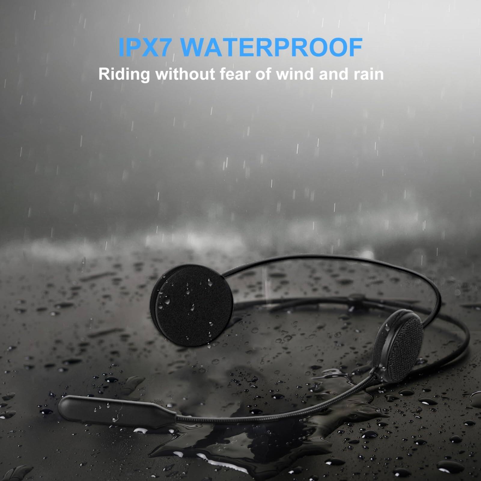IPX7 WATERPROOF  
Riding without fear of wind and rain