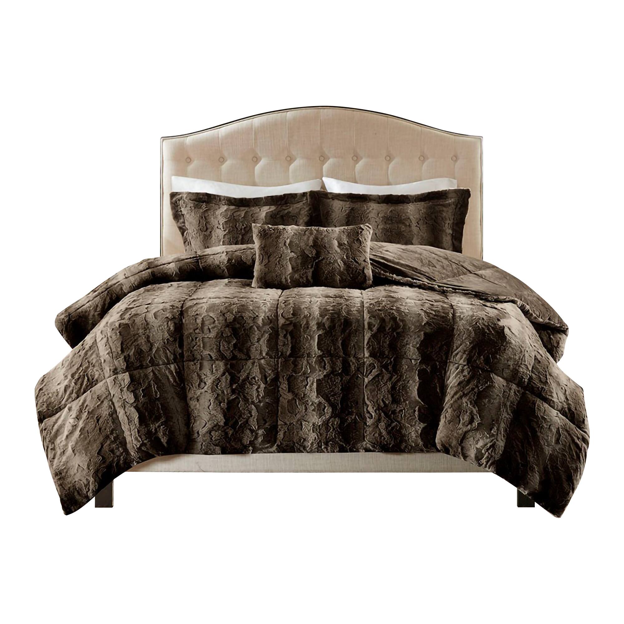 Front. Gracie Mills - Gracie Mills Shawn 4-Peice Soft Faux Fur to Mink Comforter Set - Brown.