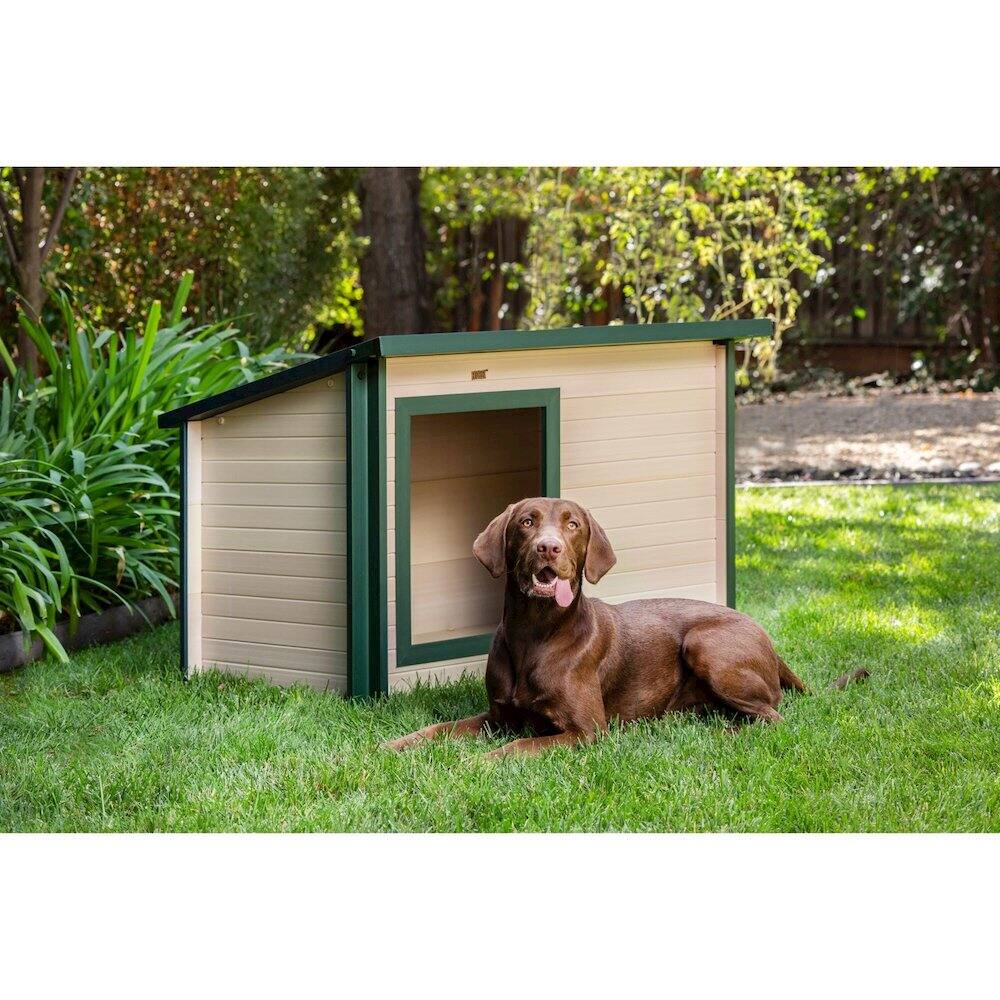 Angle. New Age Pet - ECOFLEX Lodge Style Dog House -X Large - Maple.
