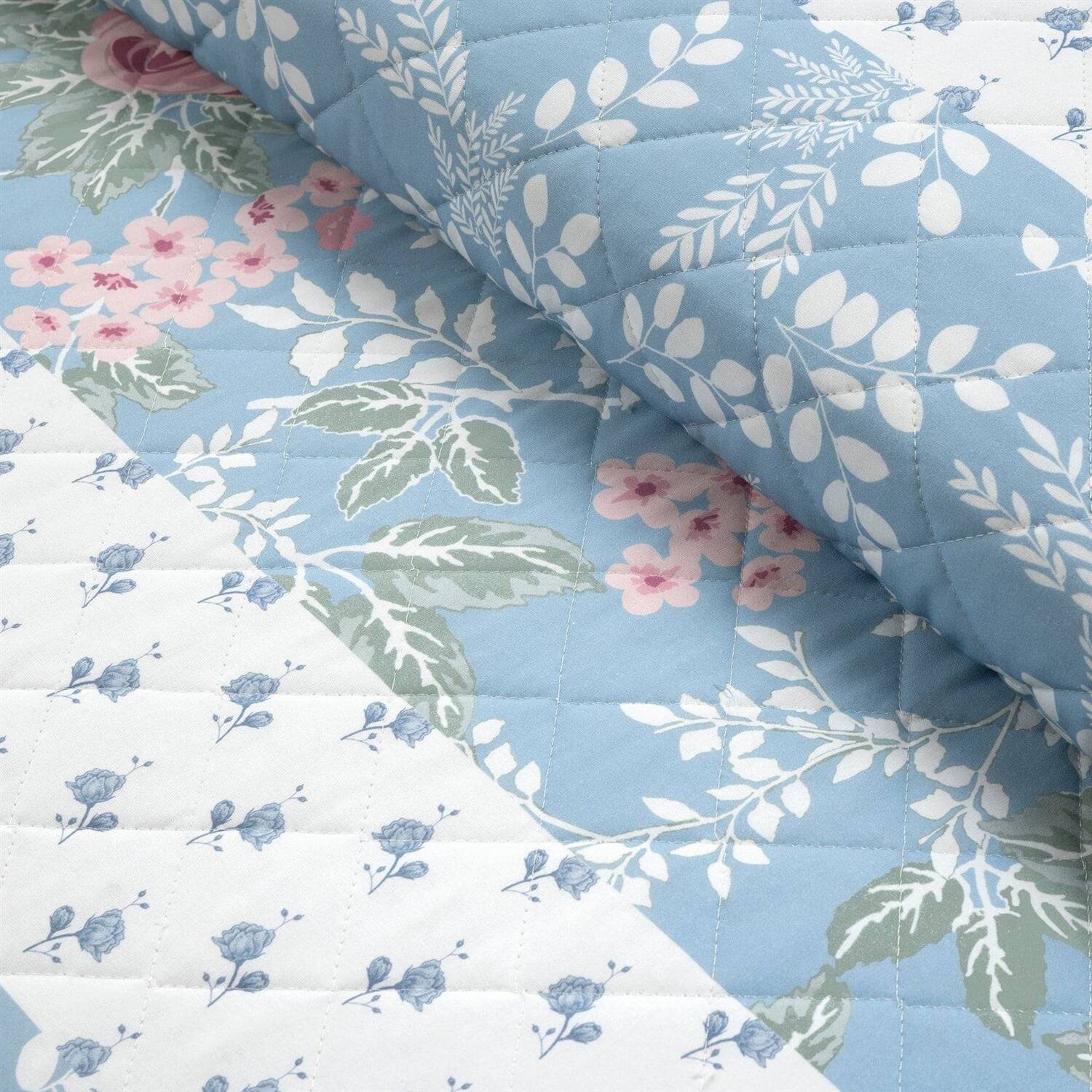 Left. Hivvago - Full/Queen Blue Pink White Beige Floral Cottage Lightweight 3-Piece Quilt Set - Blue Pink White Beige.