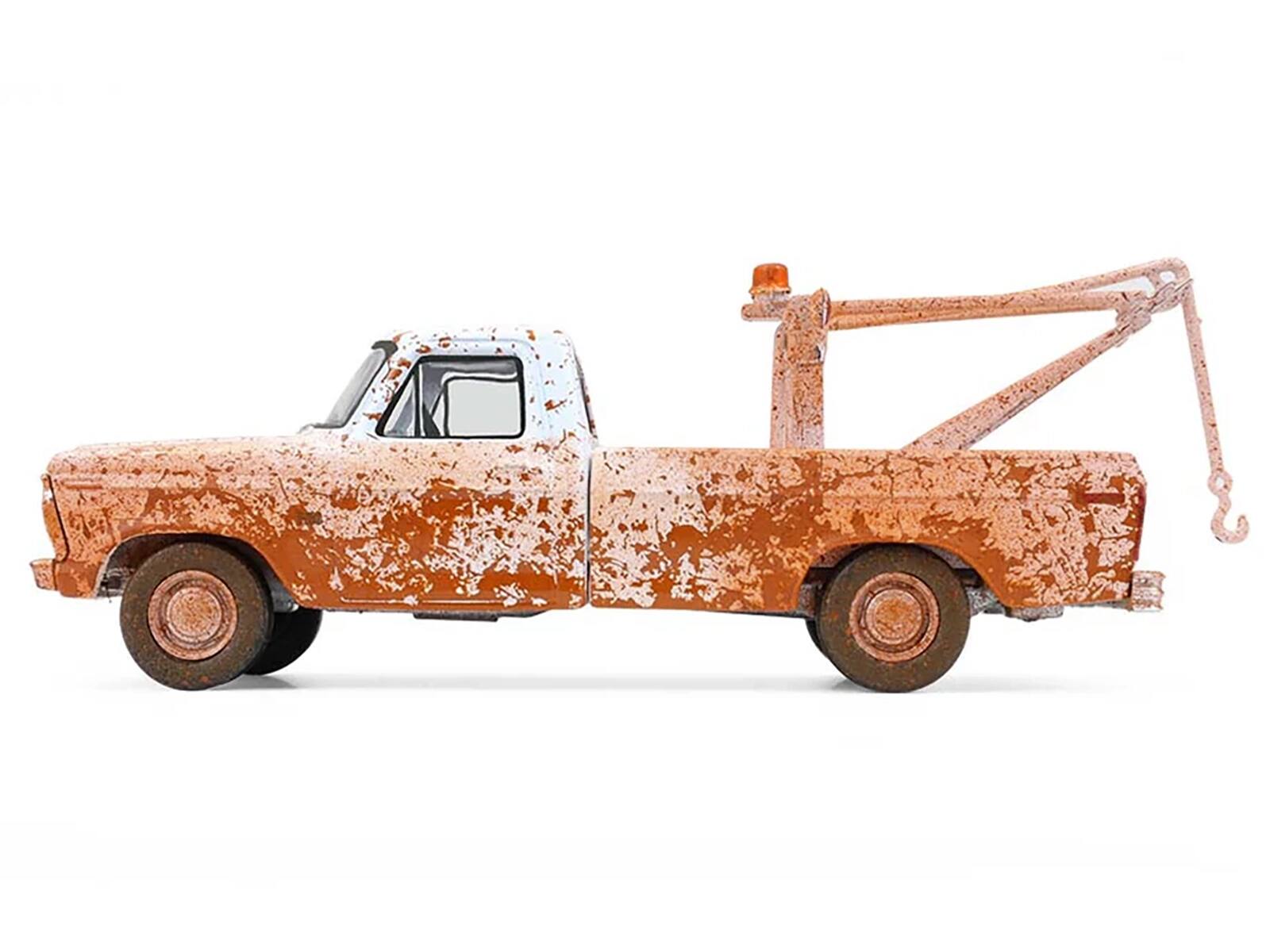 Angle. Greenlight - 1973 Ford F-100 Tow Truck White (Weathered) "Blue Collar Collection" Series 14 1/64 Diecast Model Car by Greenlight - Multi.