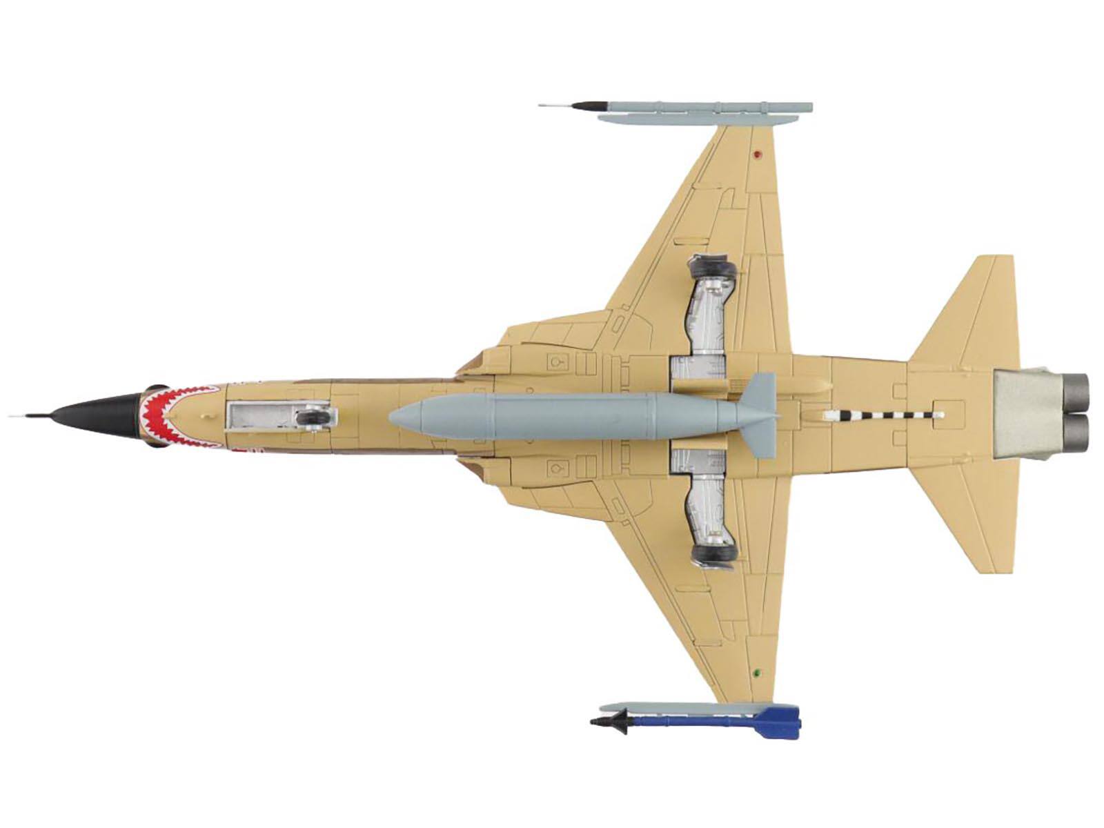 Back. Hobby Master - Northrop F-5N Tiger II "761575 VFC-111 Sundowners NAS Key West" 2013 US Navy "Air Power Series" 1/72 - Multicolor.