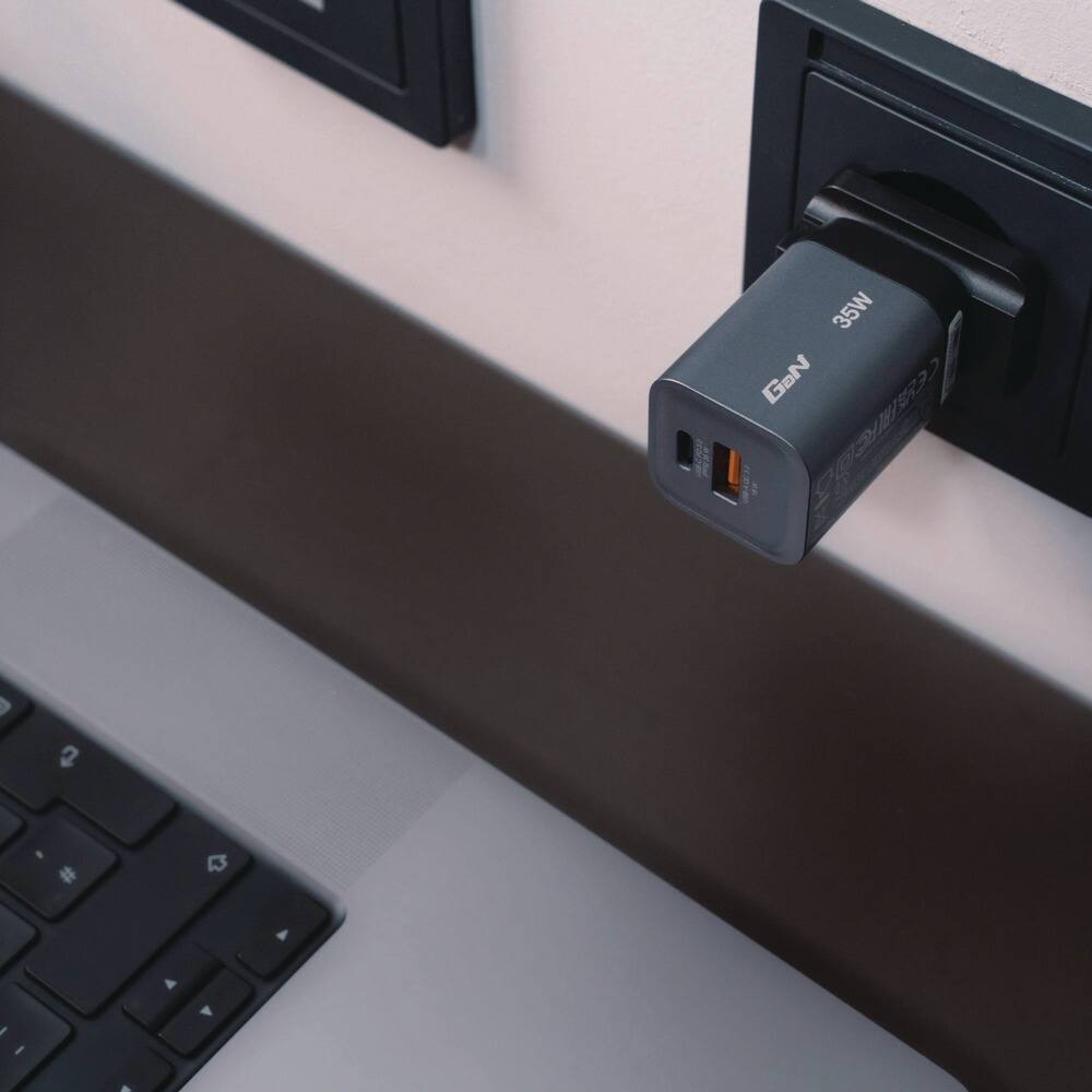 BN 35W GoN 211 MC > 2 - # A I 4 P -