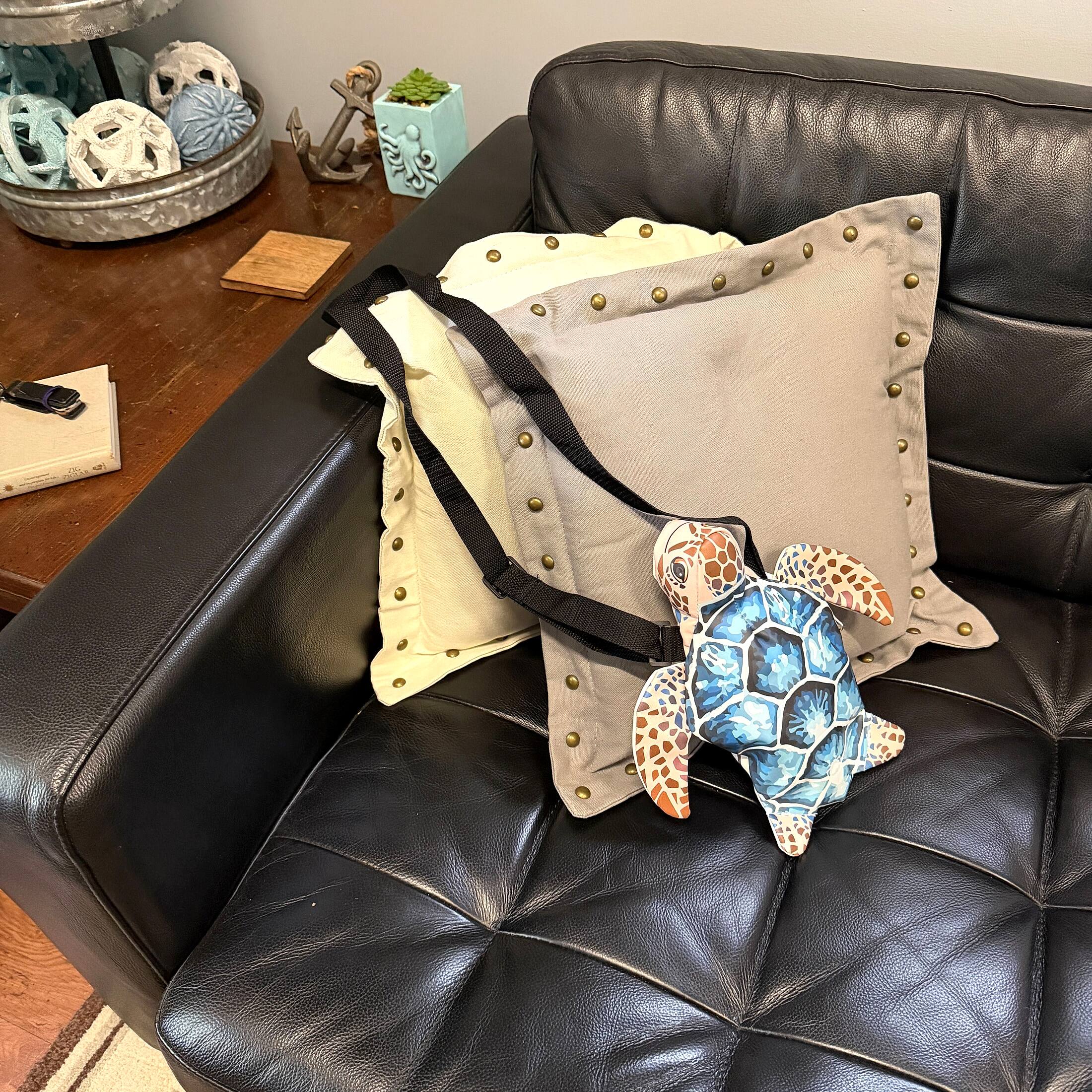 Alt View 6. Things2Die4 - Sea Turtle Crossbody Bag Blue Vinyl Adjustable Strap Women's Small Purse - Blue.