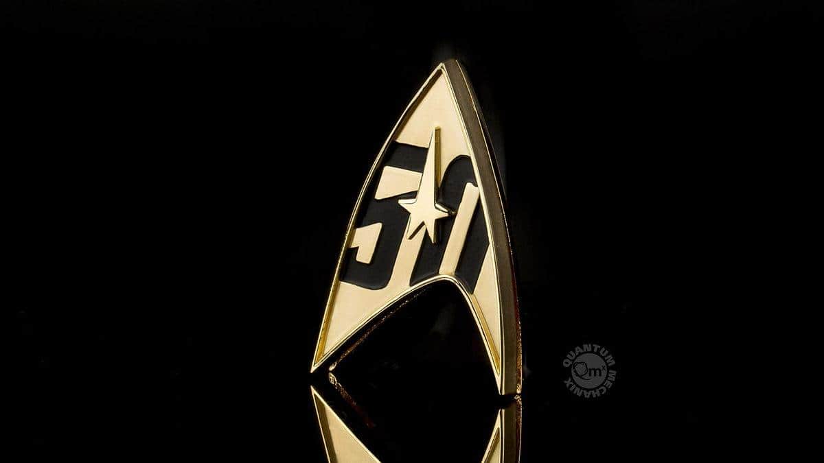 Quantum Mechanix - Star Trek 50th Anniversary Magnetic Badge - Gold