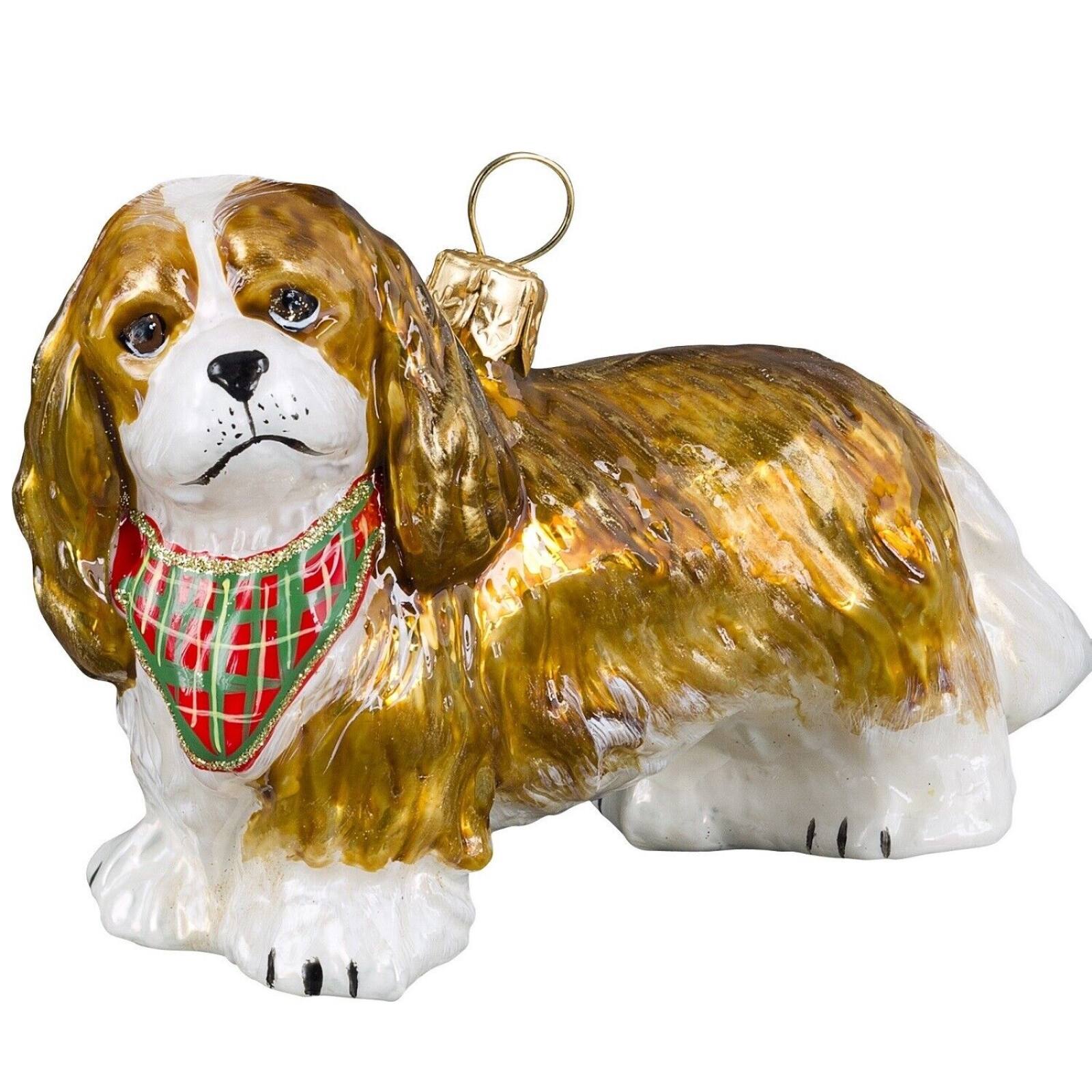Front. Joy to the World Collectibles - Joy to the World Blenheim Cavalier King Charles Spaniel with Tartan Bandana Polish Glass Ornament - Red.